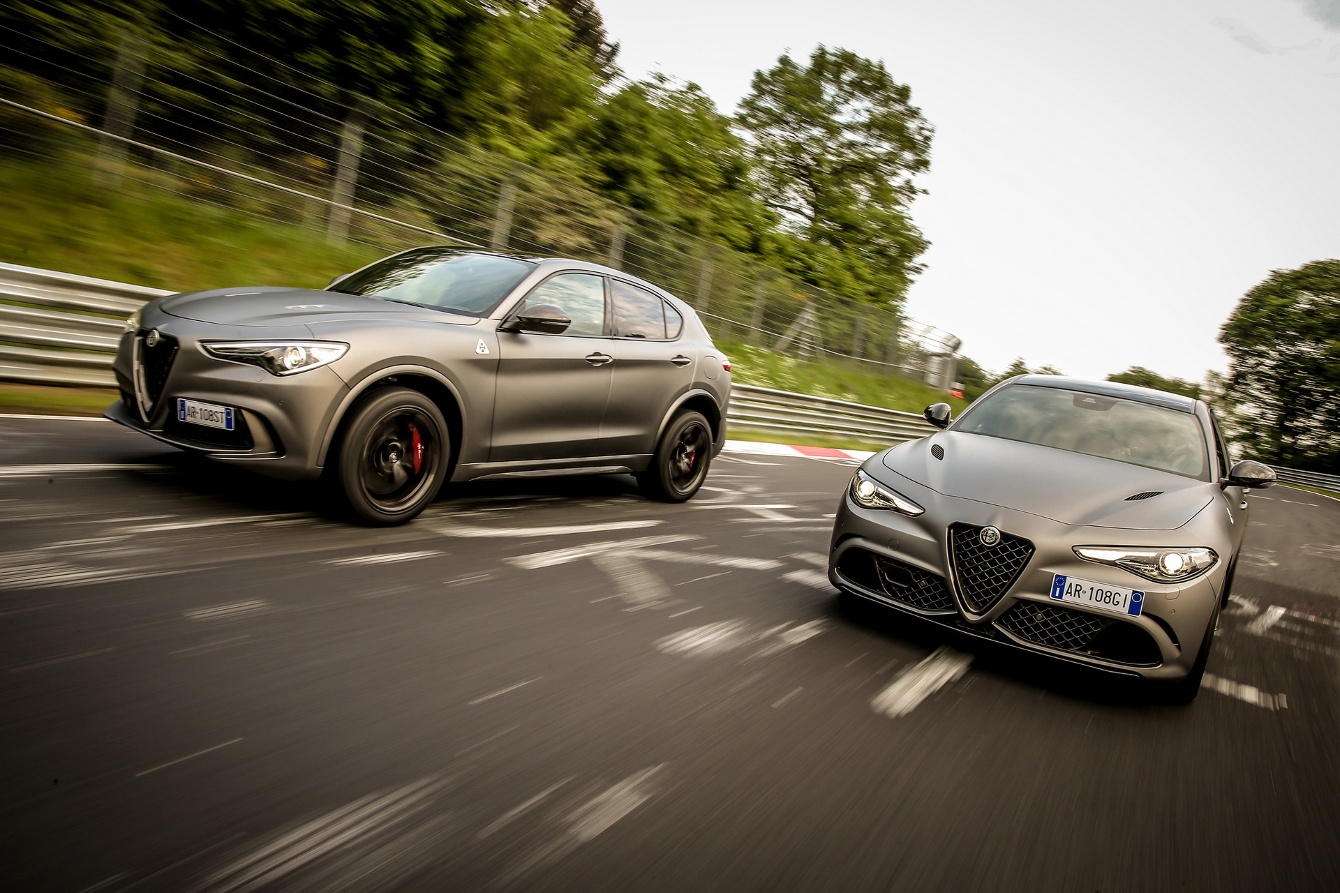 Alfa-Romeo_NRing_Giulia_Stelvio_23 Alfa Romeo Launches Limited NRing Editions Of Giulia And Stelvio Quadrifoglio In Europe