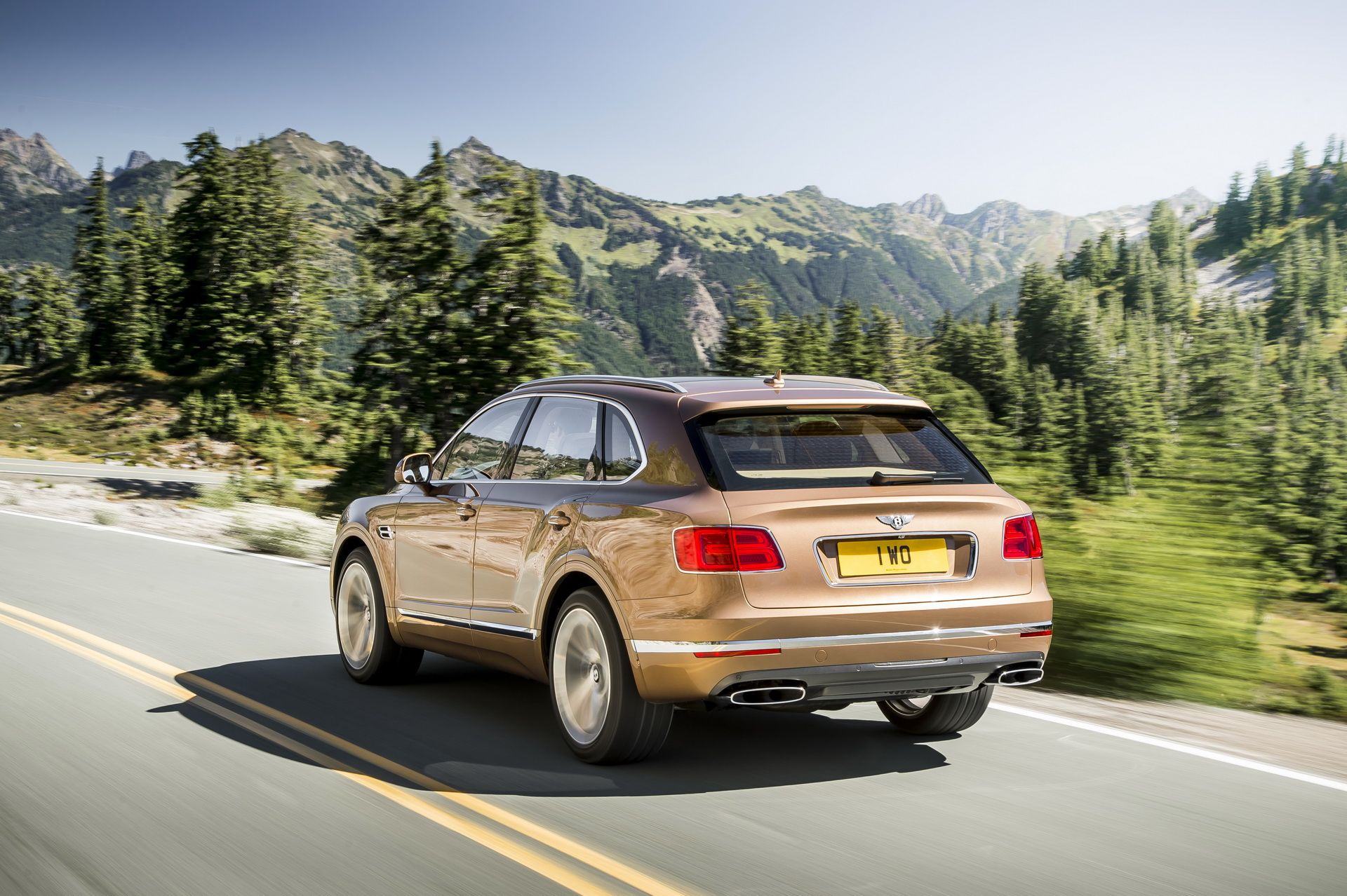 bentley-bentayga-w12-3 Bentley Bentayga Speed Confirmed, Should Launch In 2019