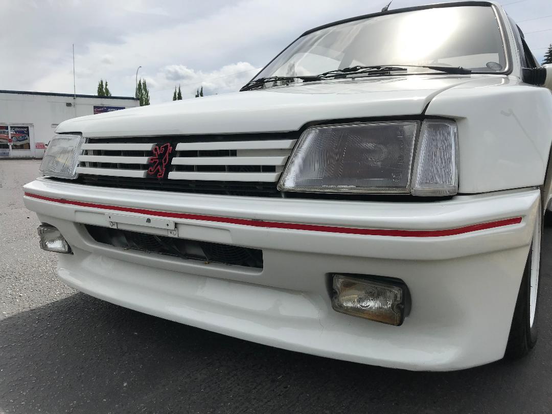 1989-peugeot-205-gti-auction-bat-7 Widebody 1989 Peugeot 205 GTi Is A Throwback To The 1980s