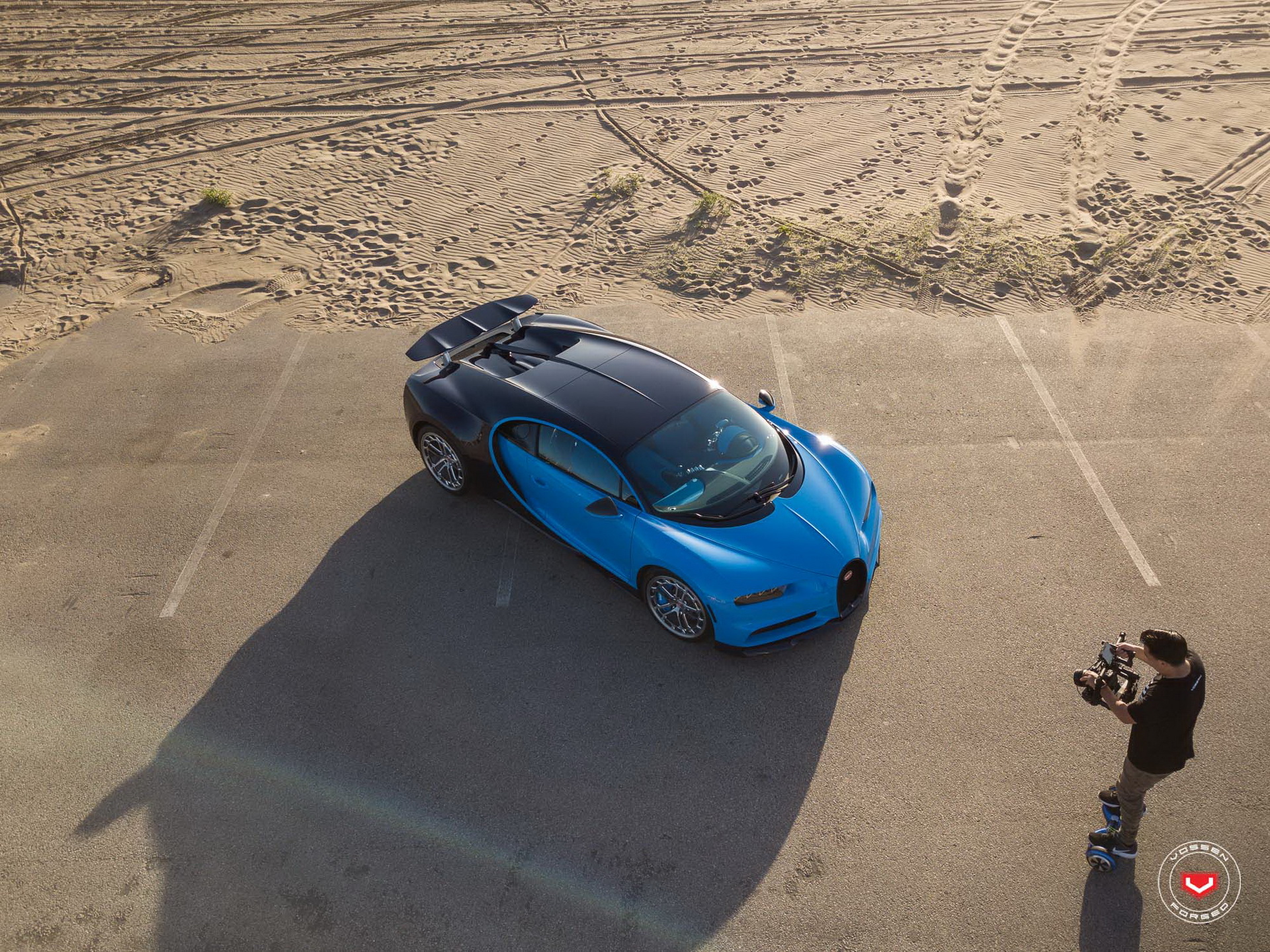 bugatti-chiron-vossen-wheels-18 Bugatti Chiron Tries On New Wheels For Size: Hot Or Not?