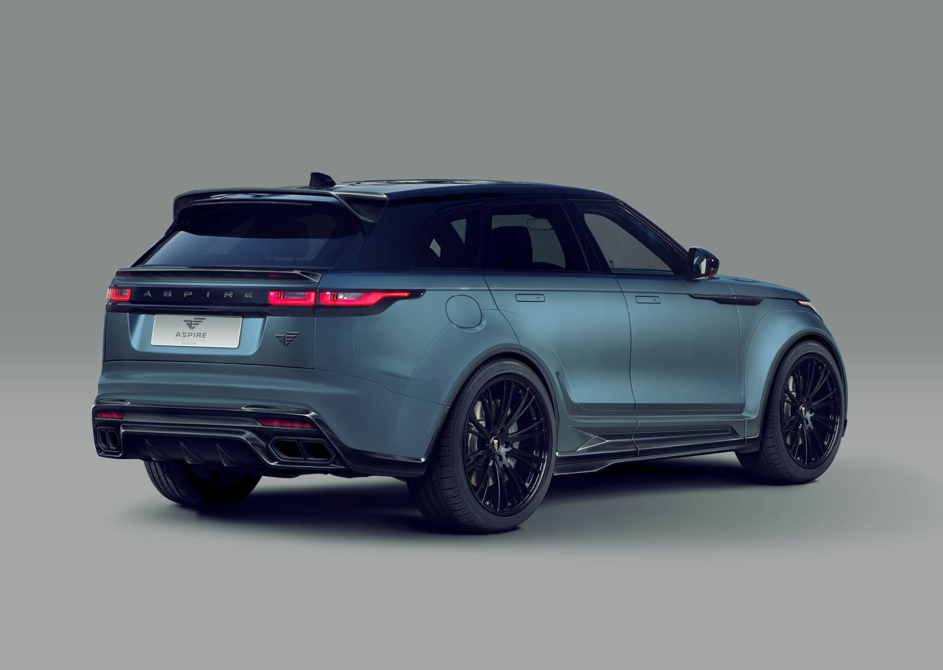 Range-Rover-Velar-2018-Aspire-Bespoke-body-kit1-rear-05-0 copy Aspire Design Gives The Range Rover Velar A Wider Stance