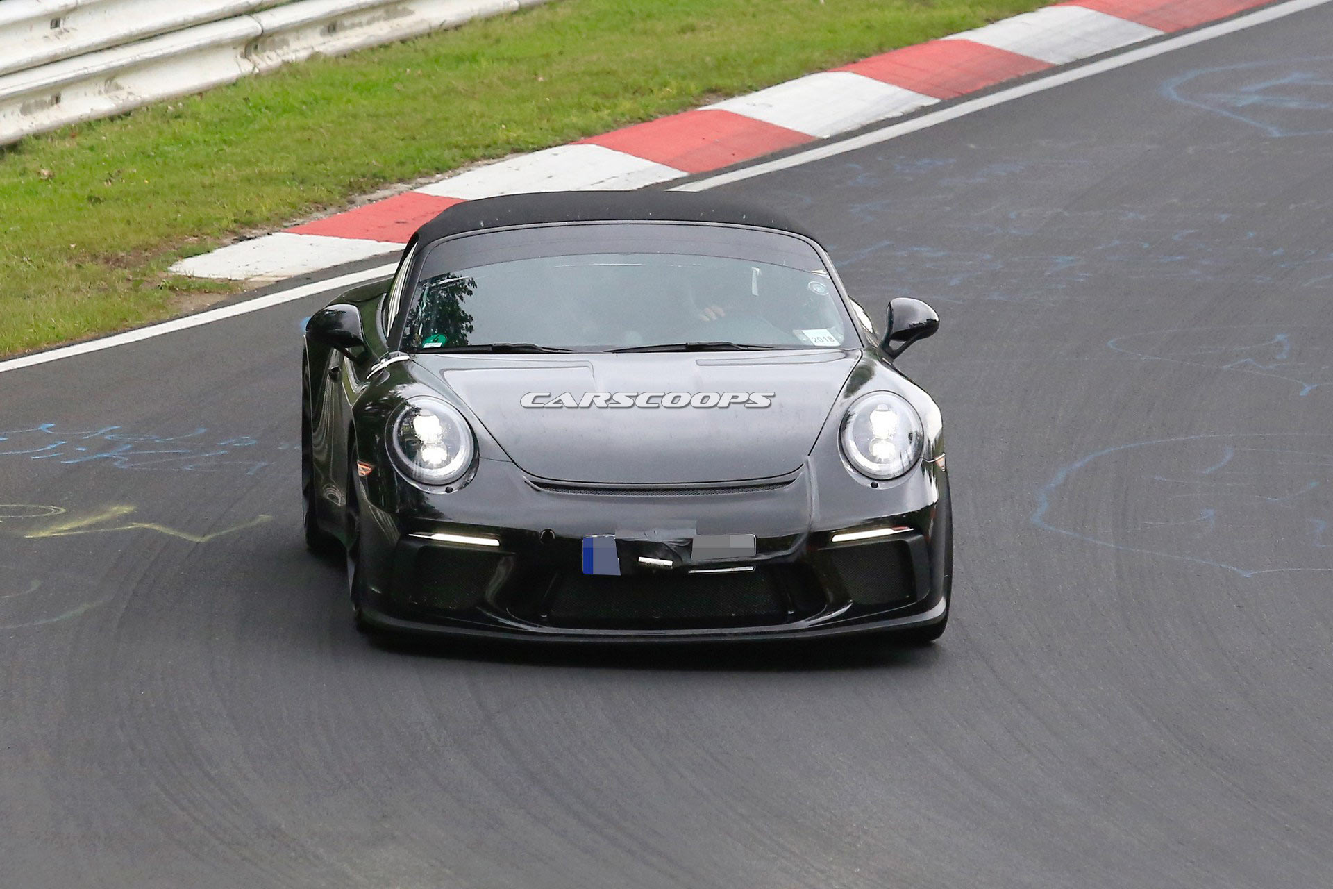 Porsche-911-Speedster-20 2019 Porsche 911 Speedster Captured Undisguised, Stays True To Concept