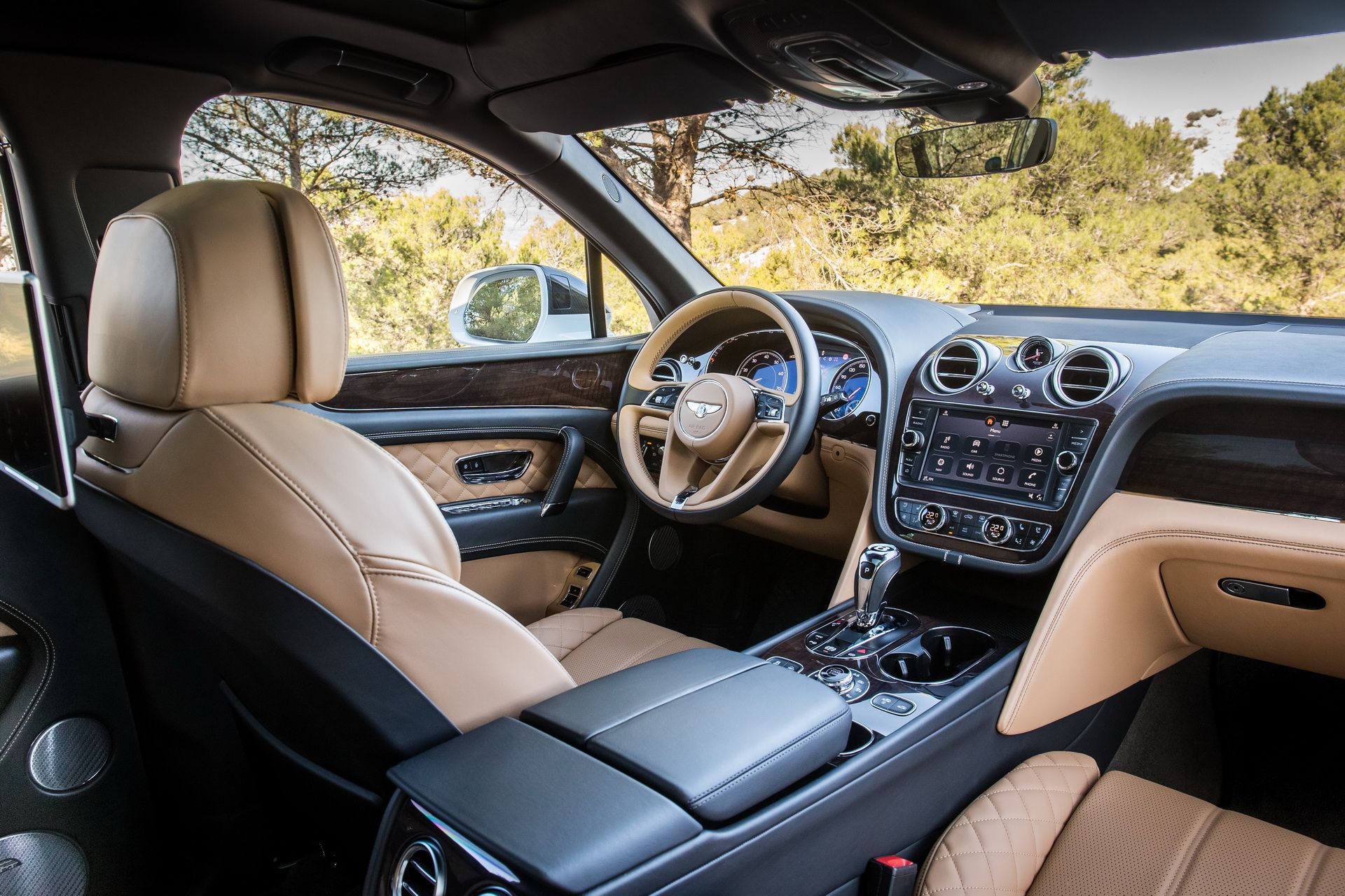 bentley-bentayga-w12-8 Bentley Bentayga Speed Confirmed, Should Launch In 2019