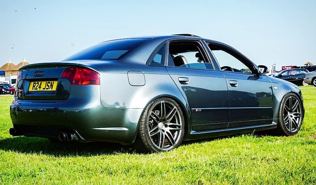 audi-rs4-b7-tuning-11 Who Needs Fireworks With This Fiery Audi RS4 In His Driveway?