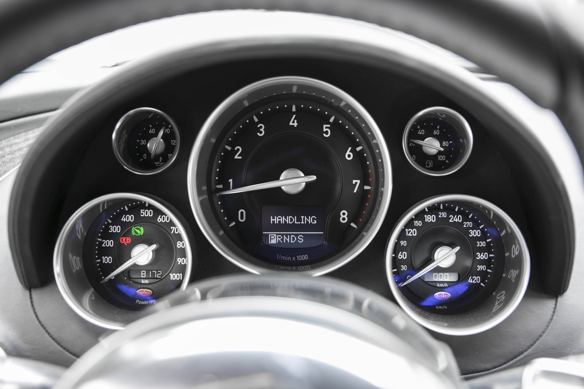 chrome-carbon-2008-bugatti-veyron-18 Chrome And Carbon Bugatti Veyron Would Sure Look Sweet In Your Driveway