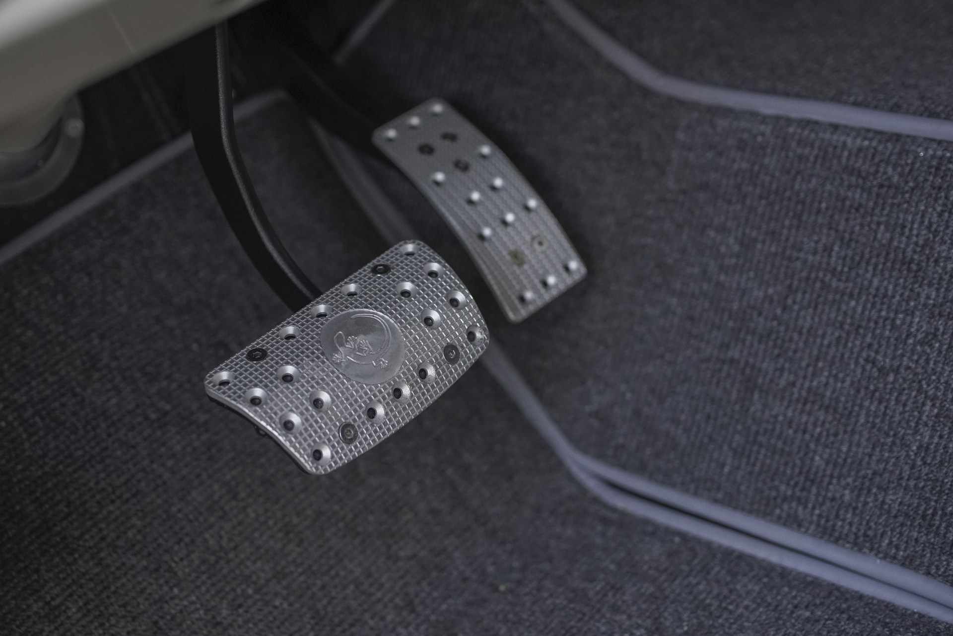 Icon-Ford-Bronco-Old-School-35 Why Wait For An All-New Ford Bronco When You Get Icon’s Old School BR