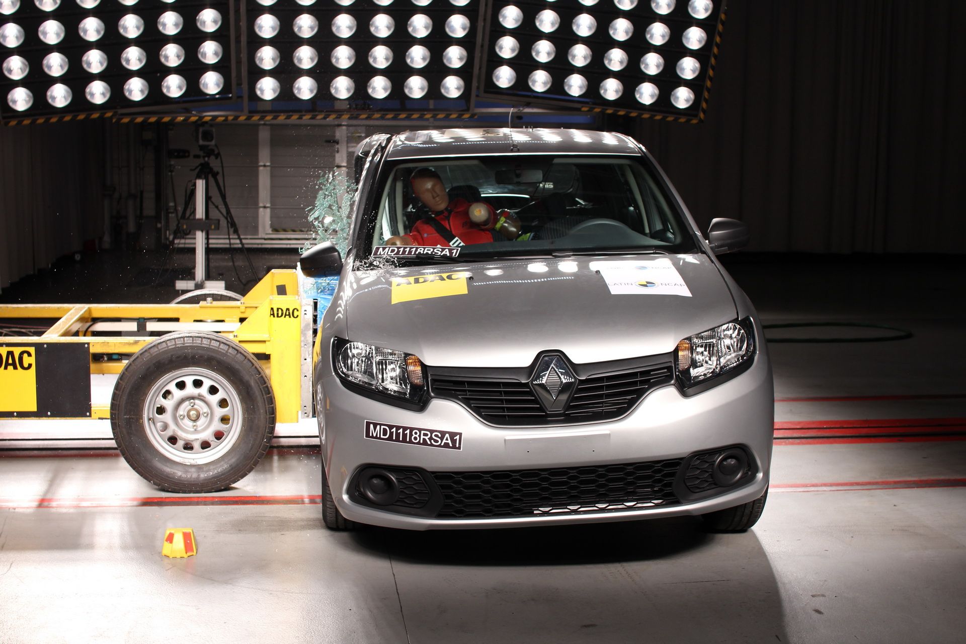 renault-sandero-logan-latin-ncap-7 Renault Sandero / Logan Fails Latin NCAP’s Tests, Scores 1 Star For Adult Protection