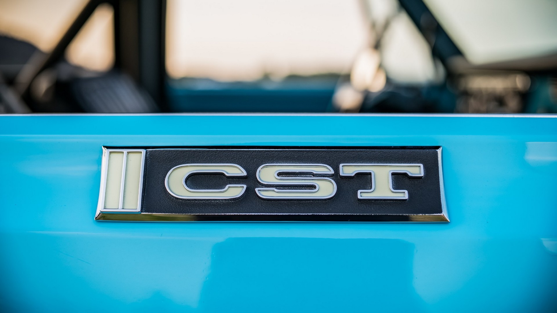 1972-Chevrolet-K5-Blazer-33 Not A Fan Of The 2019 Chevrolet Blazer? This 1972 K5 Might Be Up Your Alley