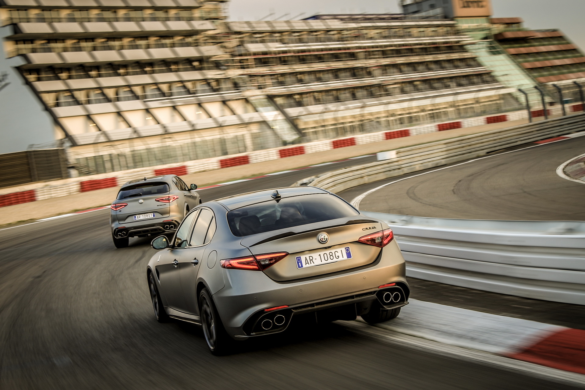 Alfa-Romeo_NRing_Giulia_Stelvio_02 Alfa Romeo Launches Limited NRing Editions Of Giulia And Stelvio Quadrifoglio In Europe