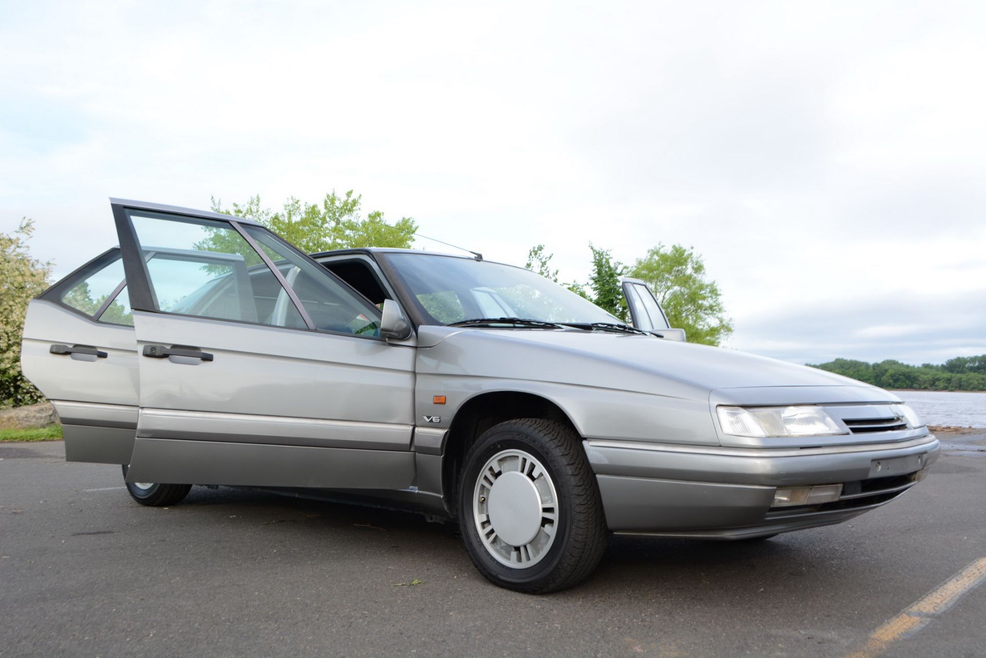 1992-citroen-xm-v6-auction-bat-48 Want The Swankiest 1990s French Car? There’s A Citroen XM For Sale In Pennsylvania