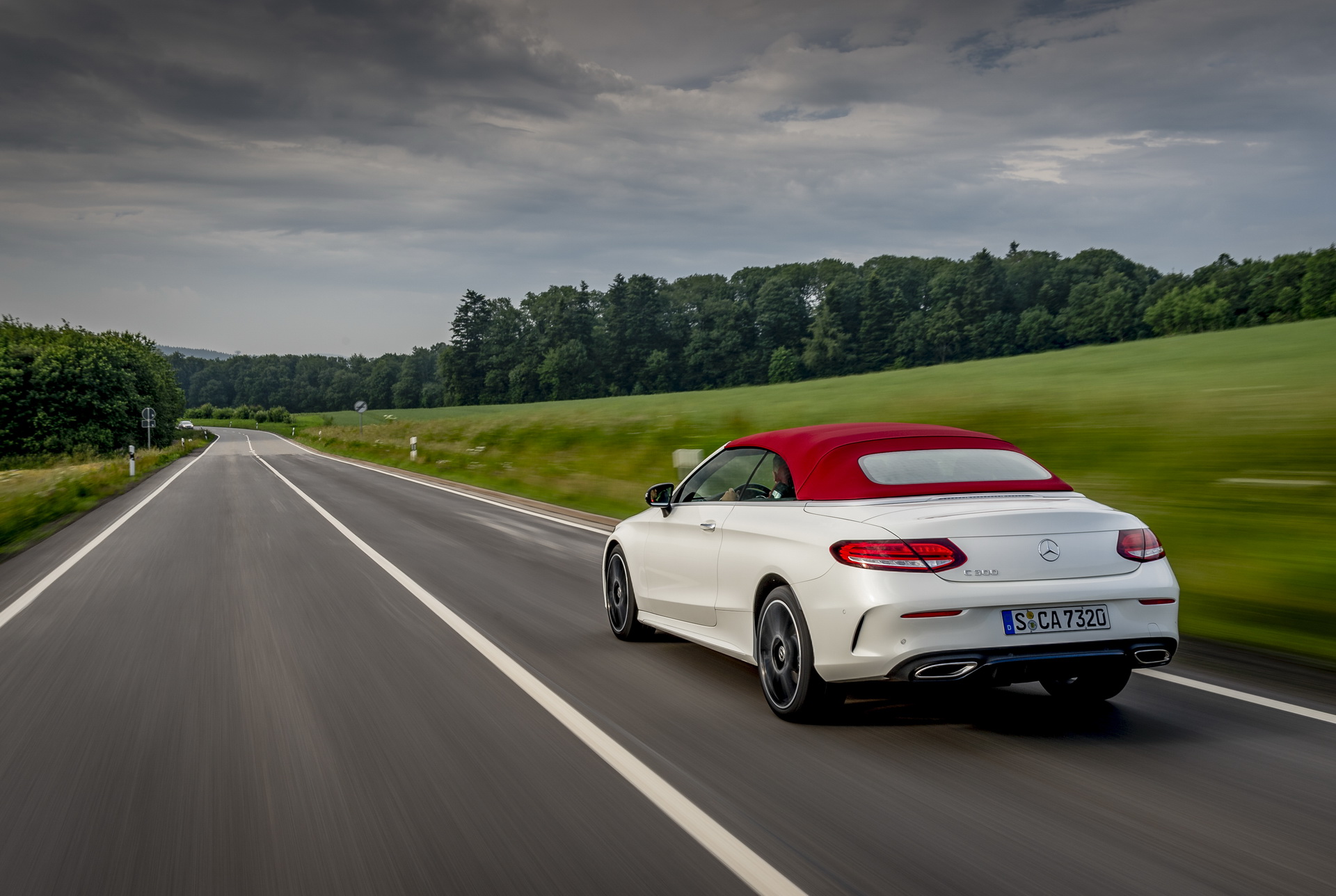 Mercedes_C-Class_22 2018 Mercedes C-Class Gains New 120HP Diesel For Entry-Level C180d