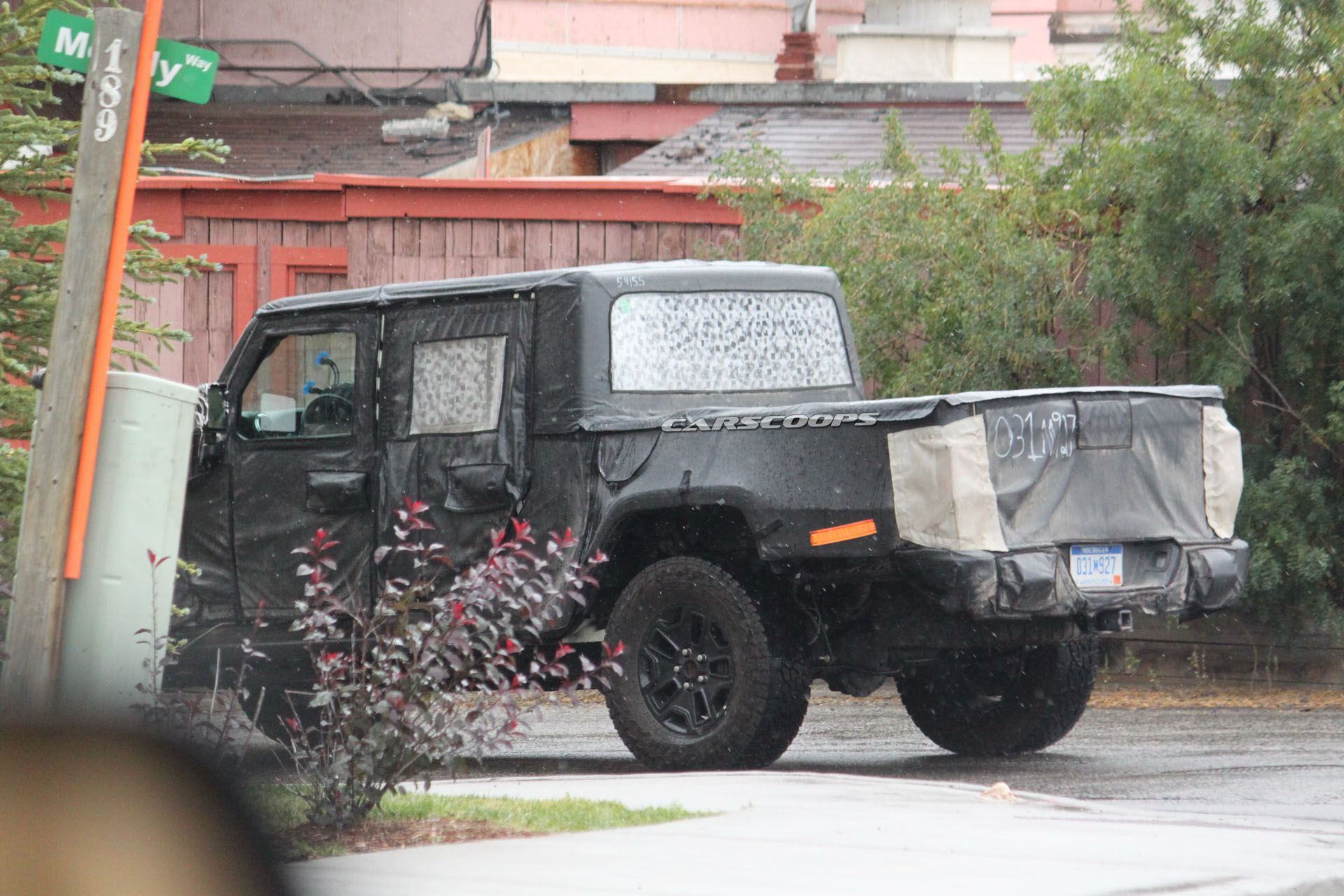 Jeep-Scrambler-28 2019 Jeep Scrambler: Here’s What To Expect From The JL-Based Pickup Truck