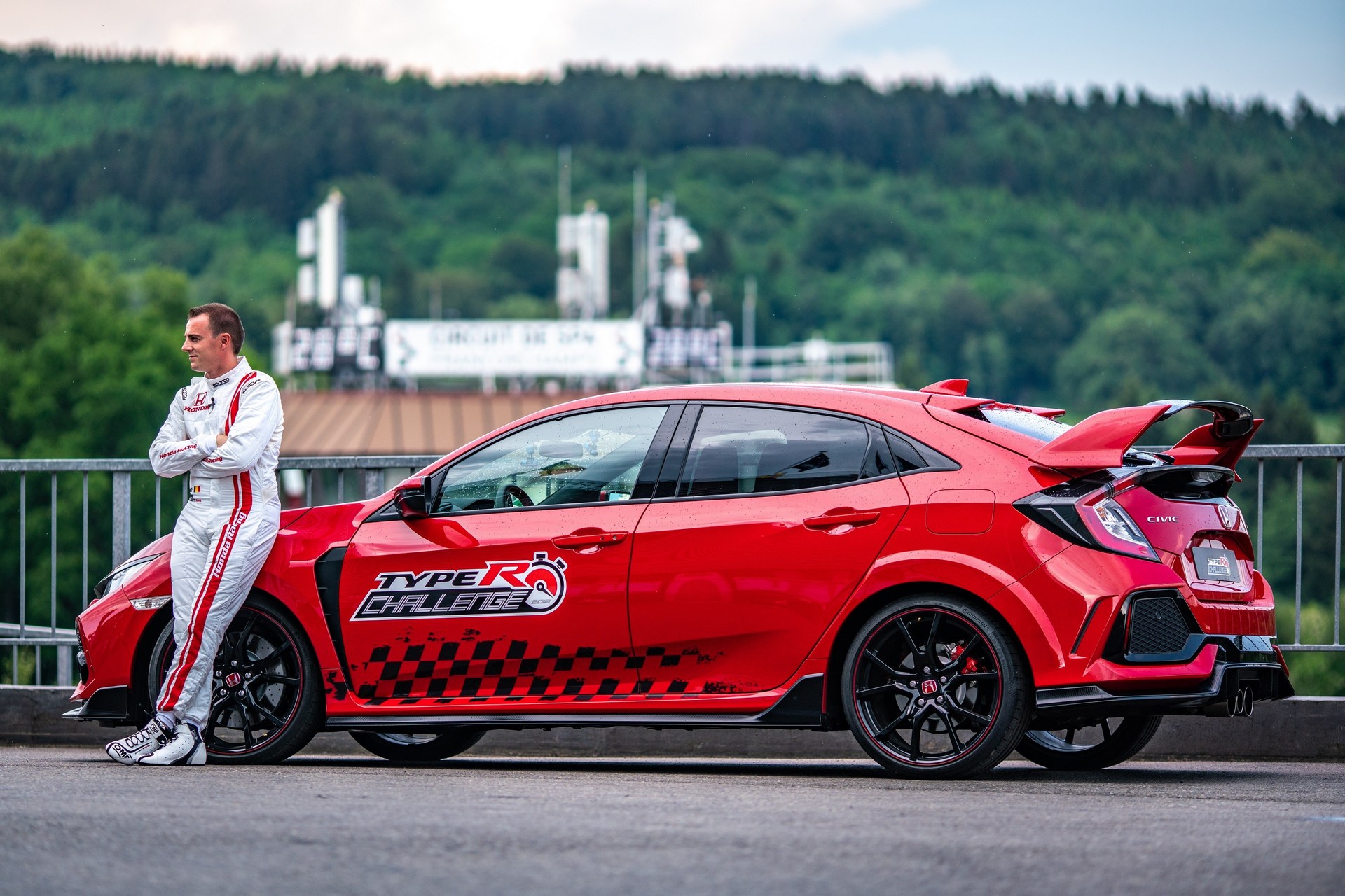 Honda-Civic-Type-R-1 Honda Civic Type R Continues Setting Lap Records, This Time At Spa-Francorchamps