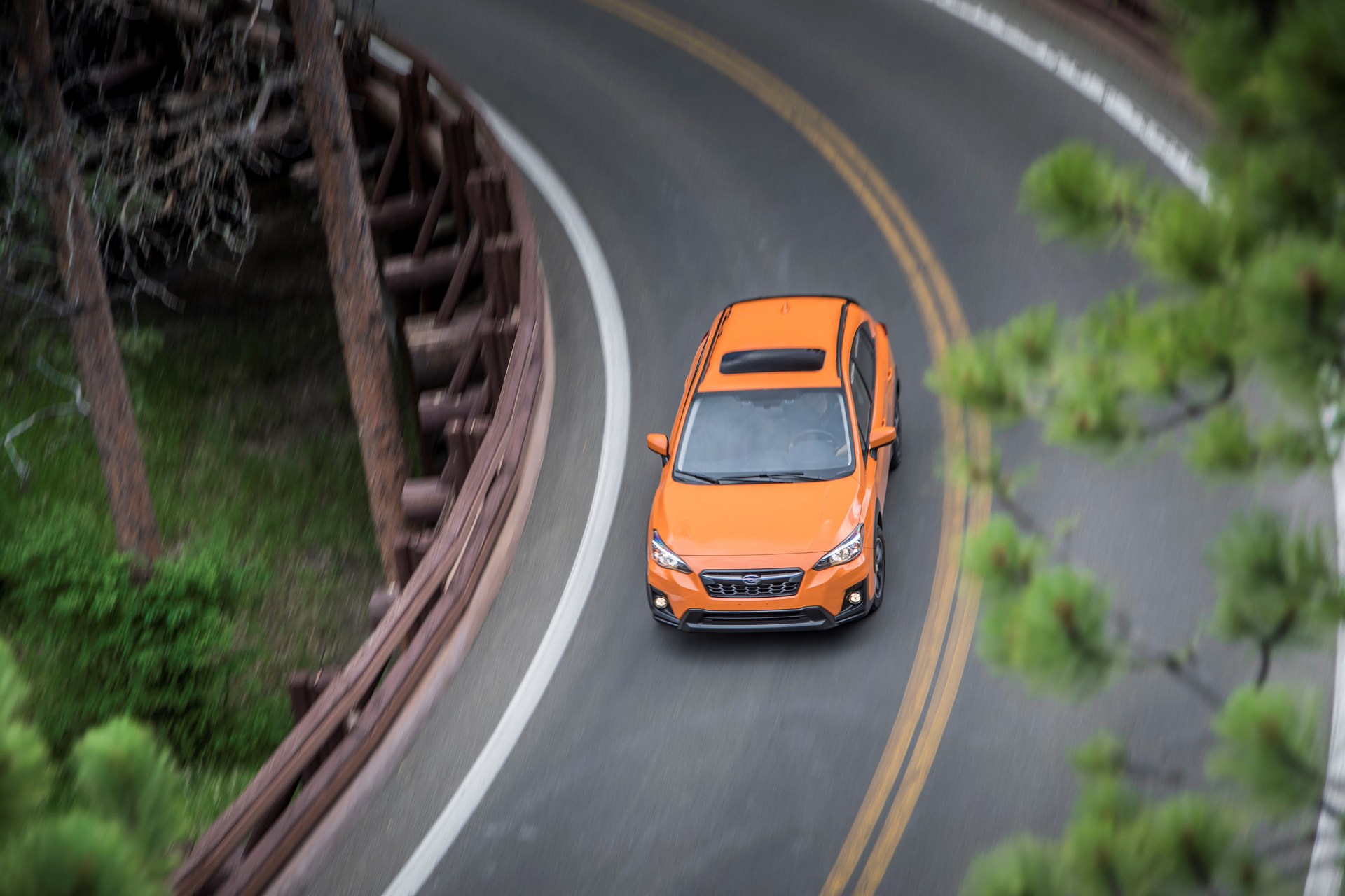 2019-Subaru-CROSSTREK-9 2019 Subaru CrossTrek Gets Minor Updates As Plug-In Variant Arrives Later This Year