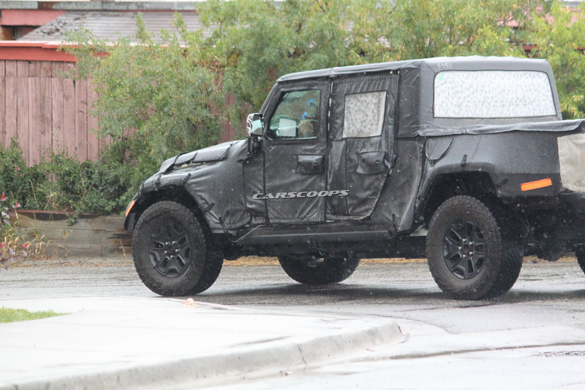 Jeep-Scrambler-25 2019 Jeep Scrambler: Here’s What To Expect From The JL-Based Pickup Truck