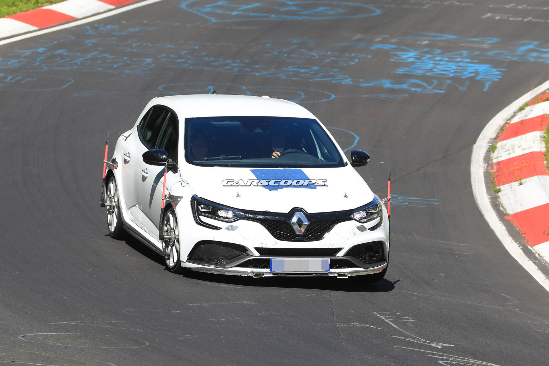 renault-megane-rs-trophy-spy-19 Renault’s Gunning For Ring Record With New Megane RS Trophy