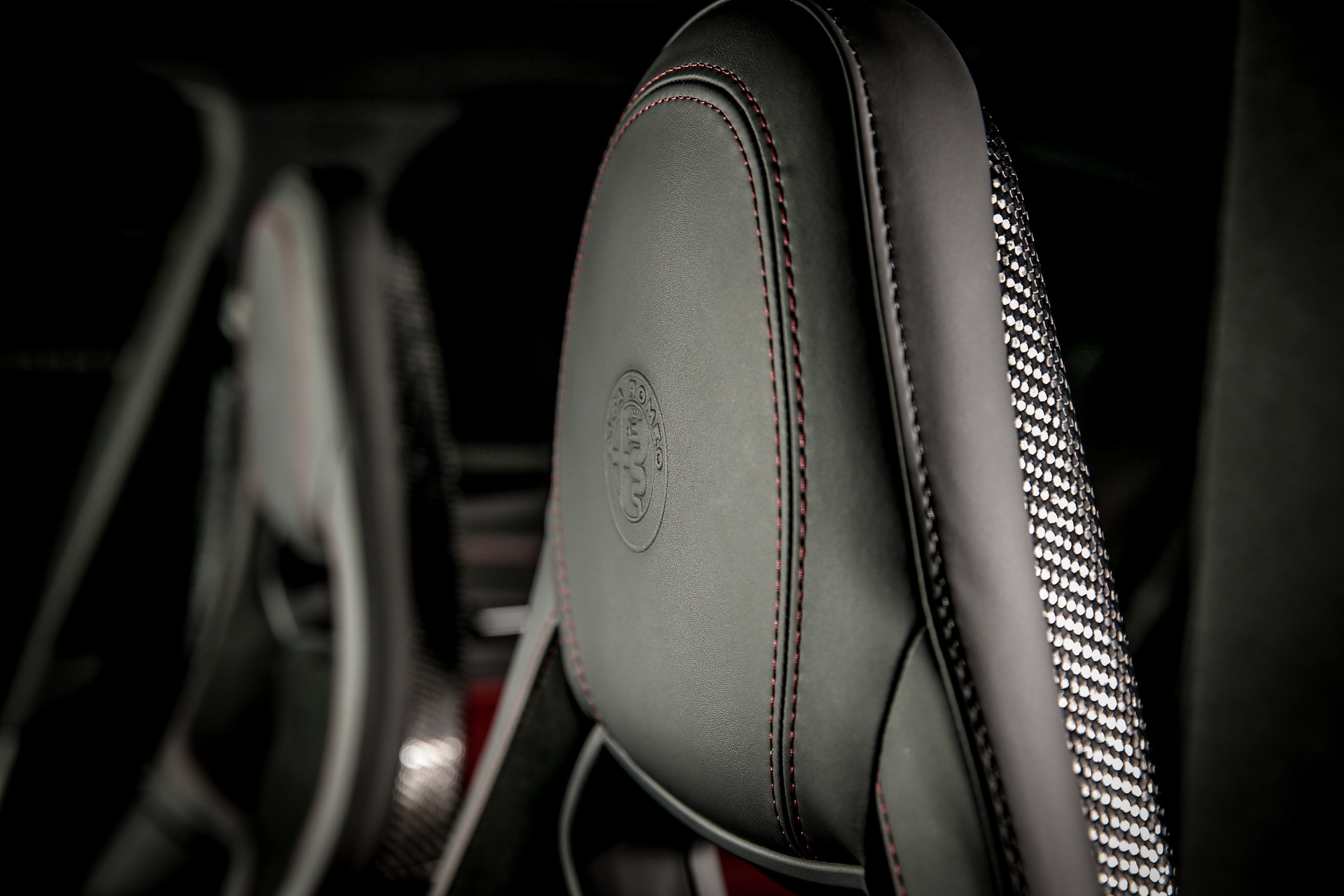 Alfa-Romeo_NRing_Giulia_Stelvio_11 Alfa Romeo Launches Limited NRing Editions Of Giulia And Stelvio Quadrifoglio In Europe