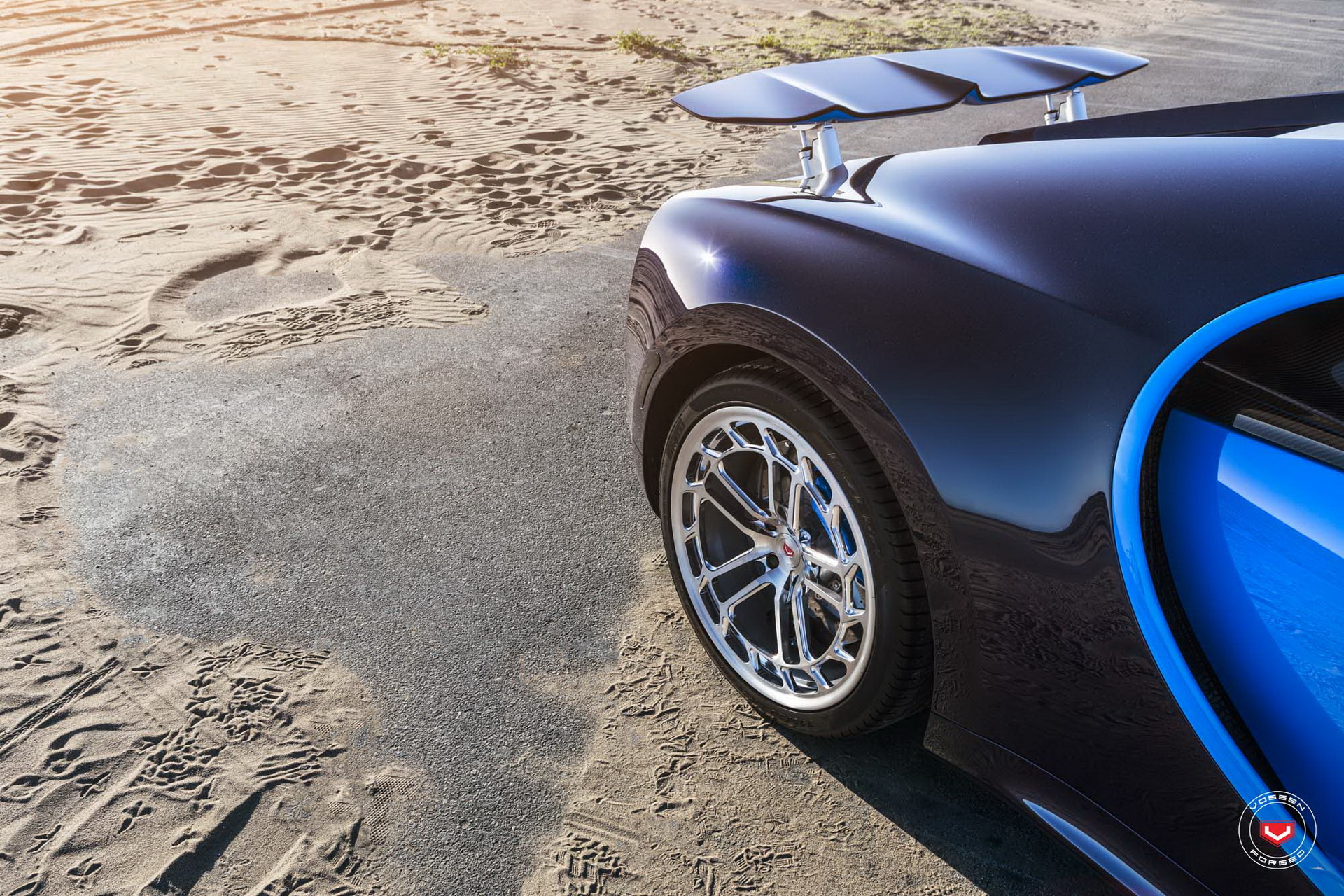 bugatti-chiron-vossen-wheels-6 Bugatti Chiron Tries On New Wheels For Size: Hot Or Not?