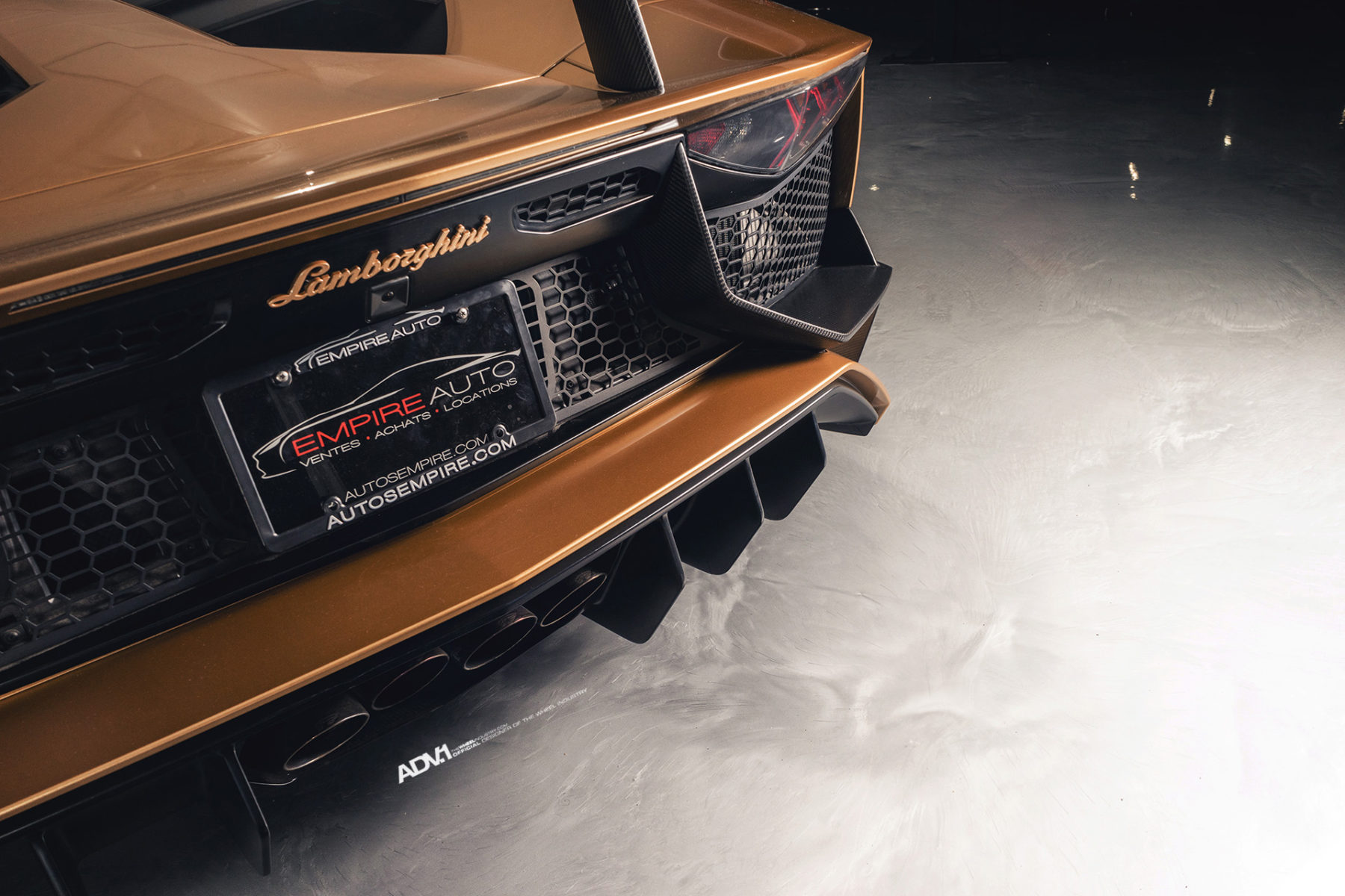 Lamborghini-Aventador-SV-Roadster-ADV1-17 Gold Lamborghini Aventador SV Roadster Will Excite And Confuse