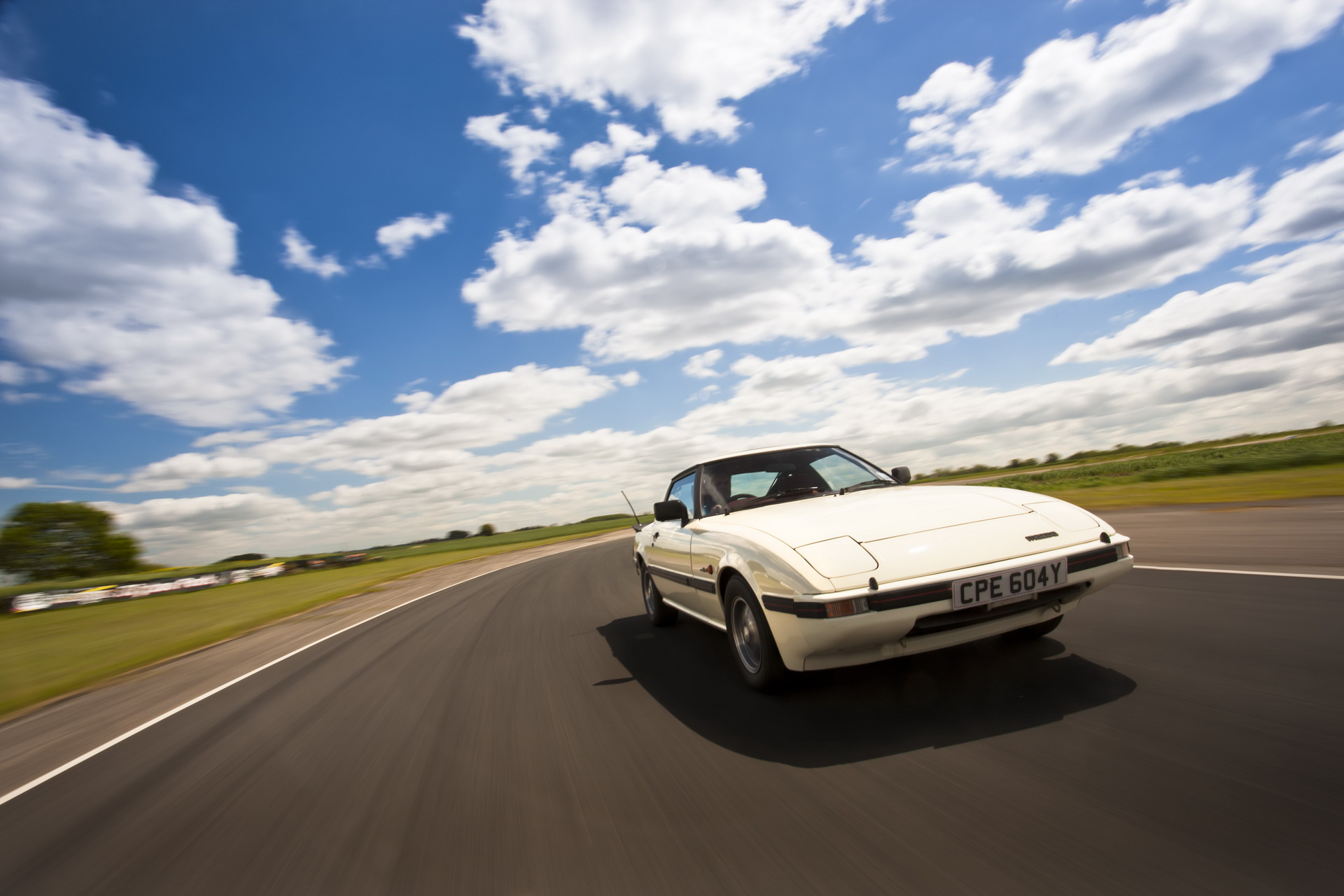 Mazda-RX7-40th-01 Happy 40th Birthday Mazda RX-7, May You Keep Your Doritos Spinning Forever