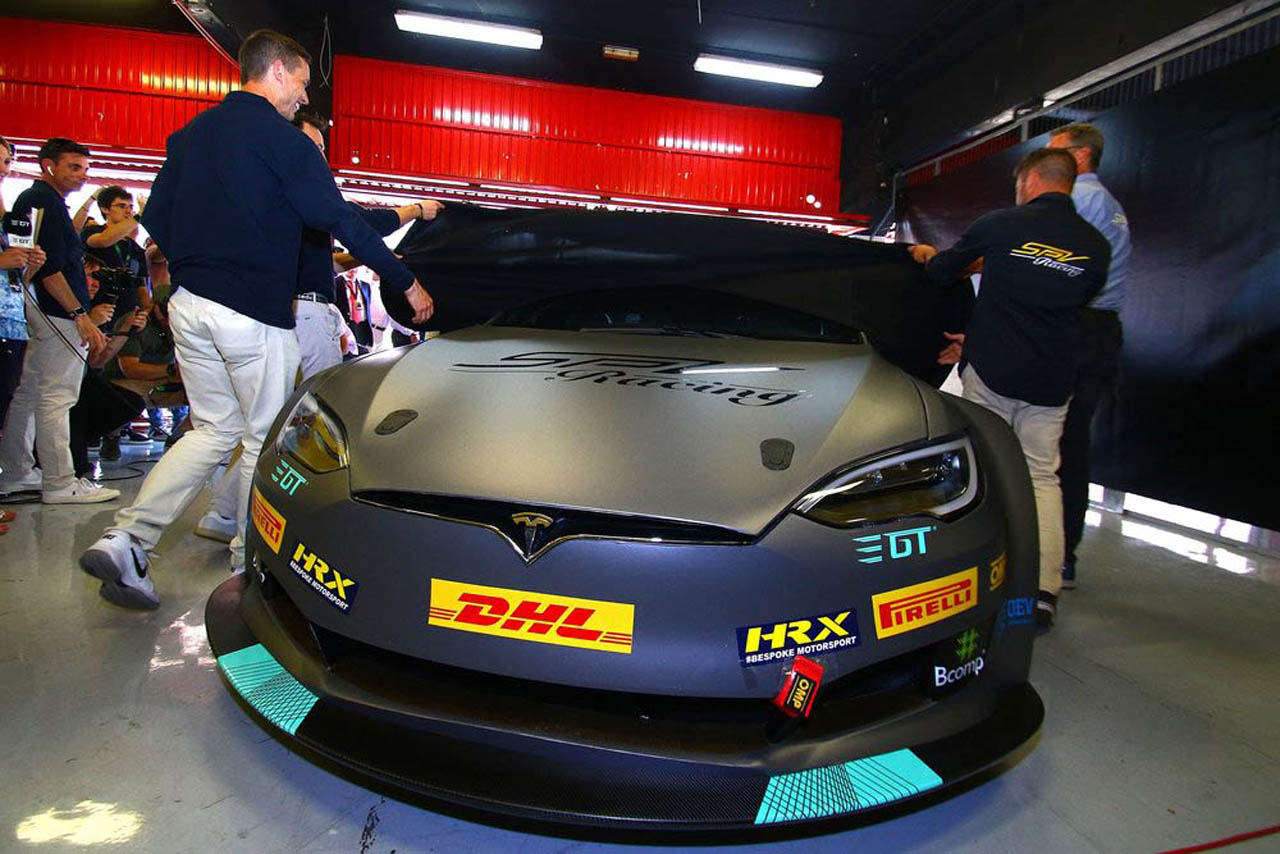 electric-gt-tesla-model-s-P100DL-01 copy Electric Racing Tesla Model S P100DL Unveiled At Catalunya