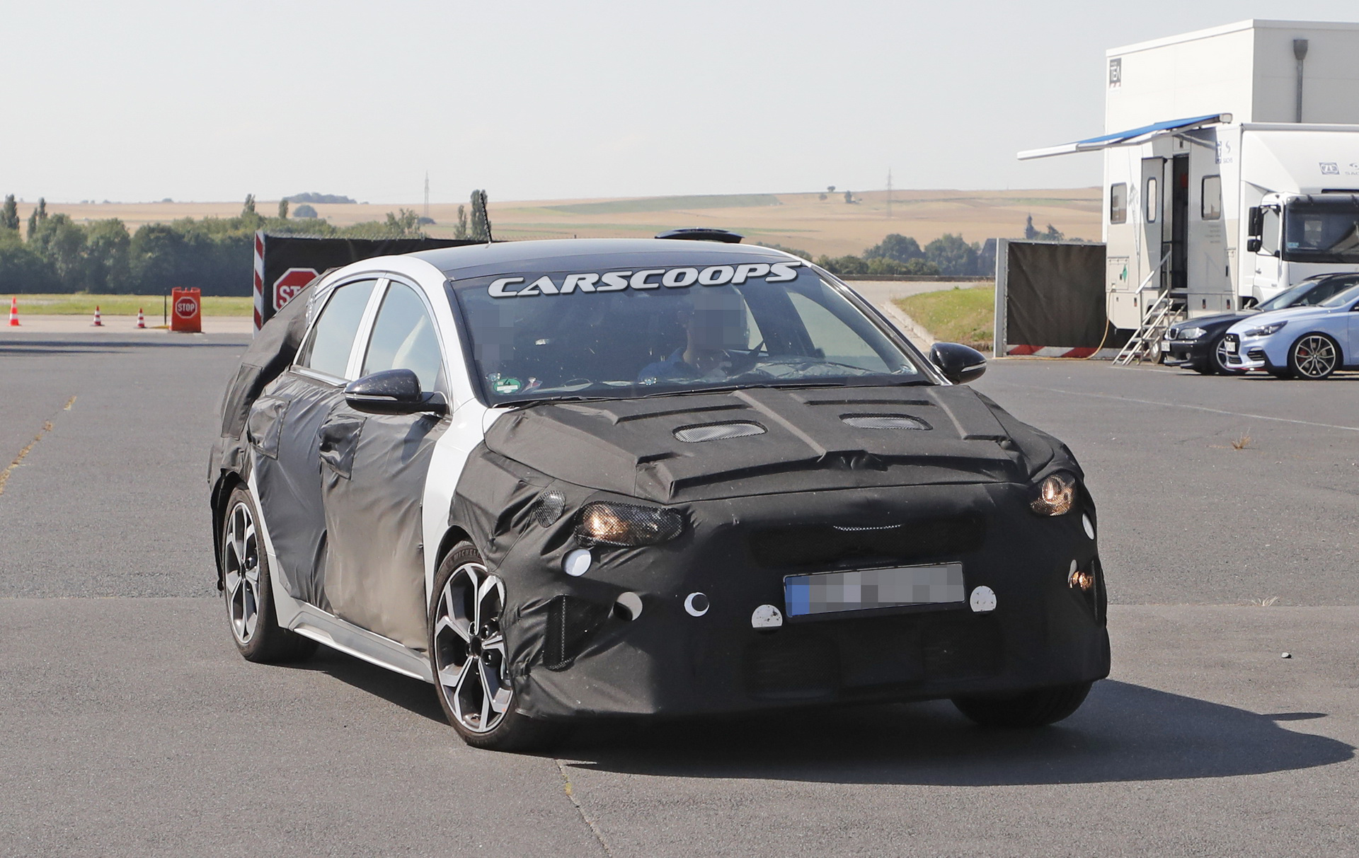 Kia-ProCeed-GT-02 2019 Kia Proceed GT Wants To Be Your Affordable Hot Shooting Brake