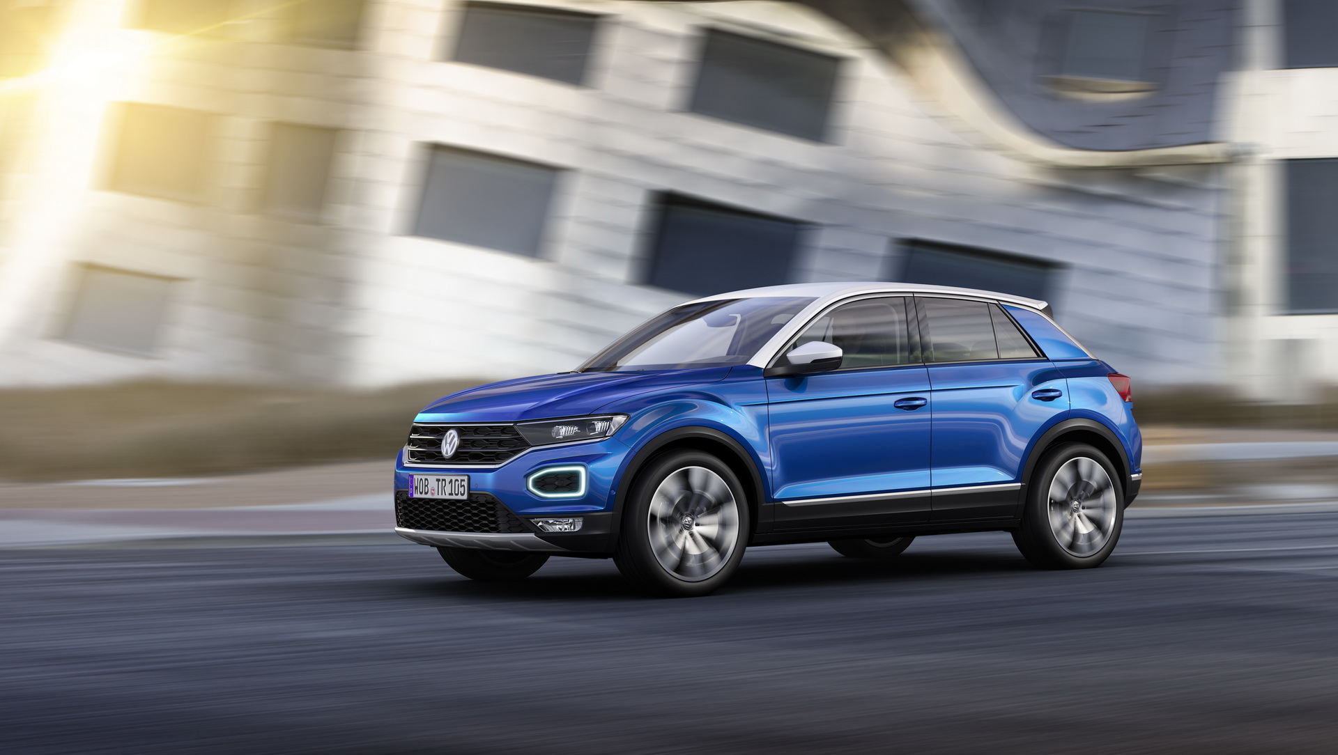 vw-t-roc-4 VW Exec Says T-Roc Cabrio Doesn’t Make Any Sense, But They’ll Still Make It
