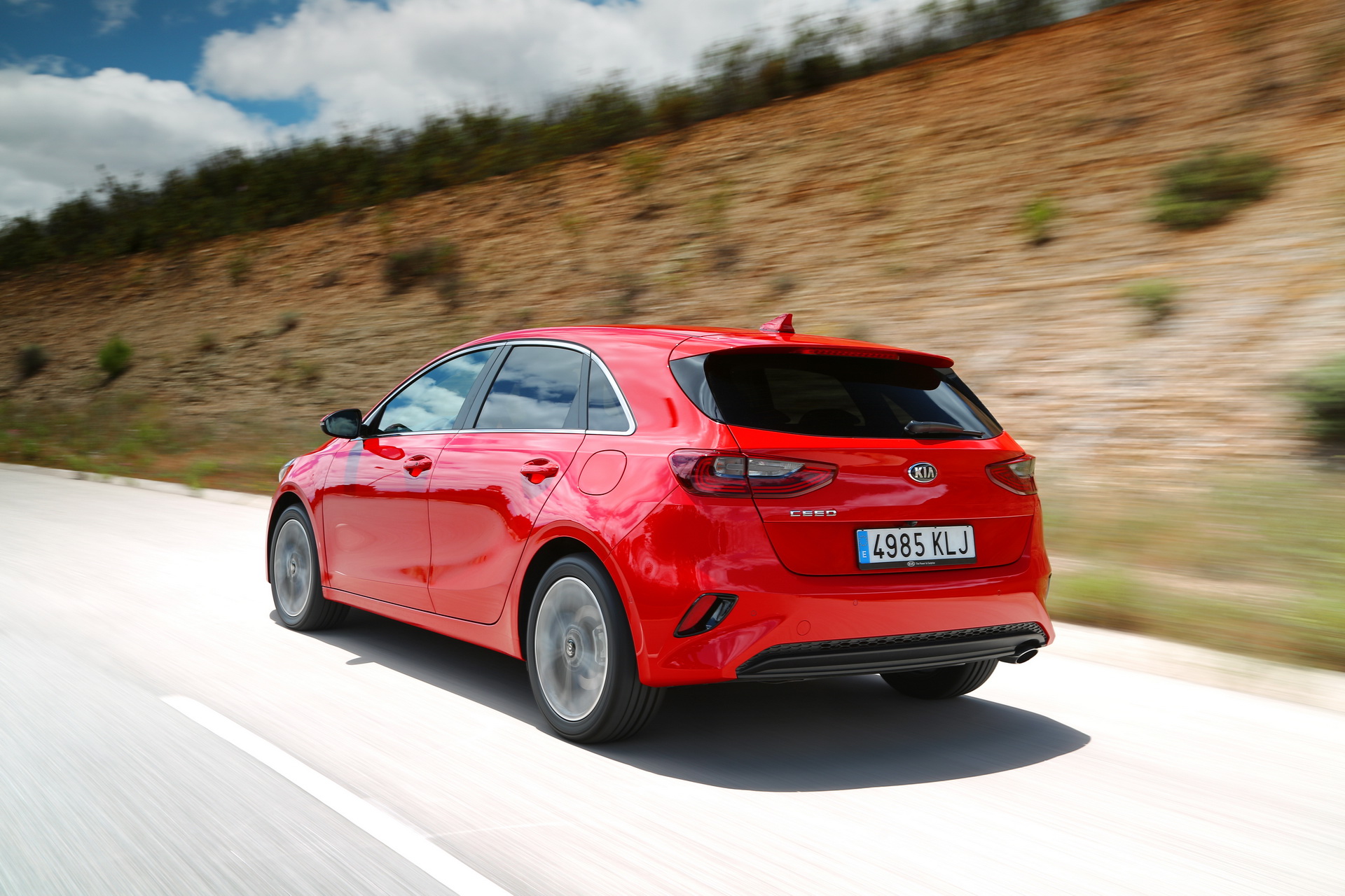 2019-kia-ceed-53 New Kia Ceed Detailed In Gigantic Image Gallery, UK Pricing Announced