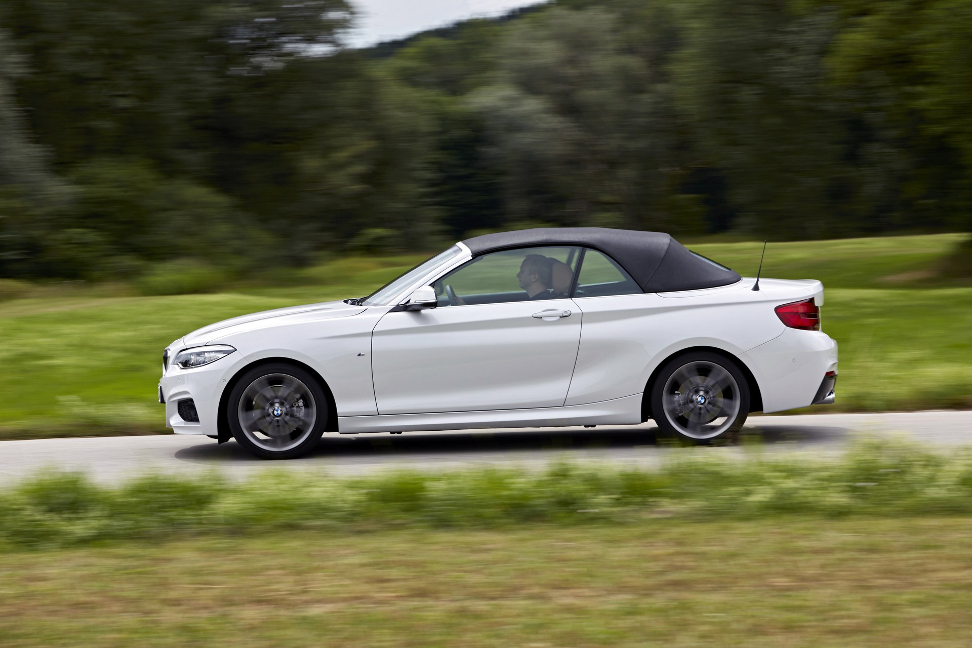 BMW-2-Series-Convertible-4 Next-Gen BMW 2-Series Convertible Reportedly Cancelled
