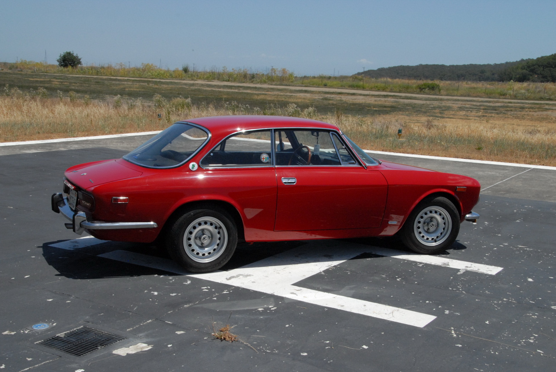 1974-alfa-romeo-gtv-bat-auction-44 Bid On This Alfa Romeo 2000 GT Veloce, Make Other Car Enthusiasts Jealous