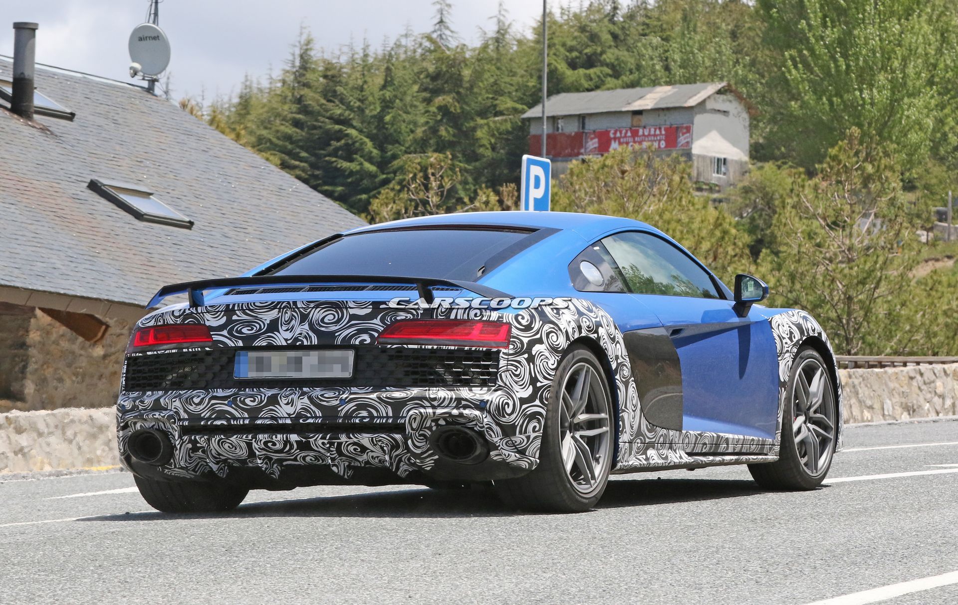 2019-Audi-R8-Facelift-10 Facelifted Audi R8 Will Leave You Hot And Flustered