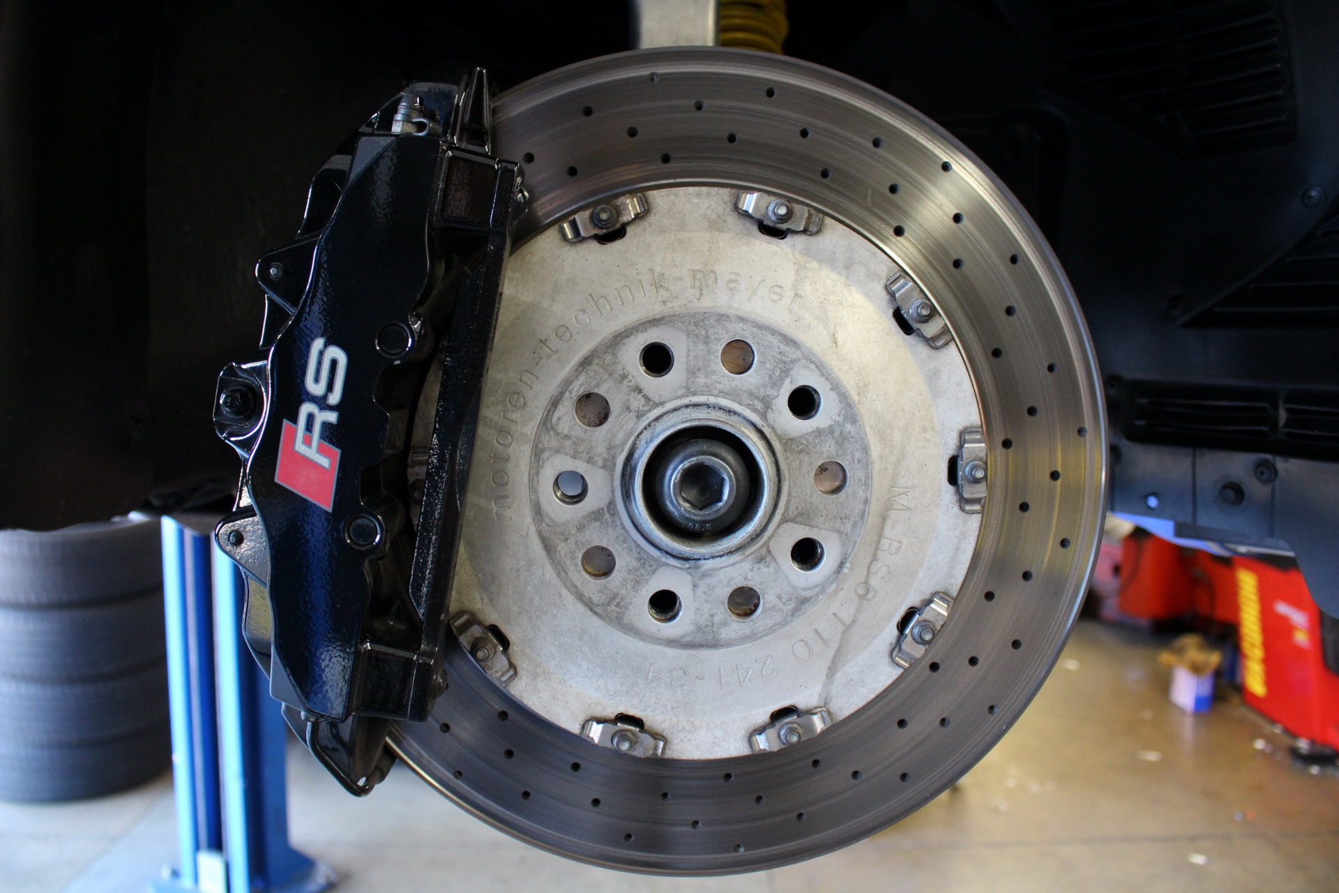 2003-audi-rs6-mtm-bat-36 MTM-Tuned 2003 Audi RS6 Sold For $36,000 At Online Auction