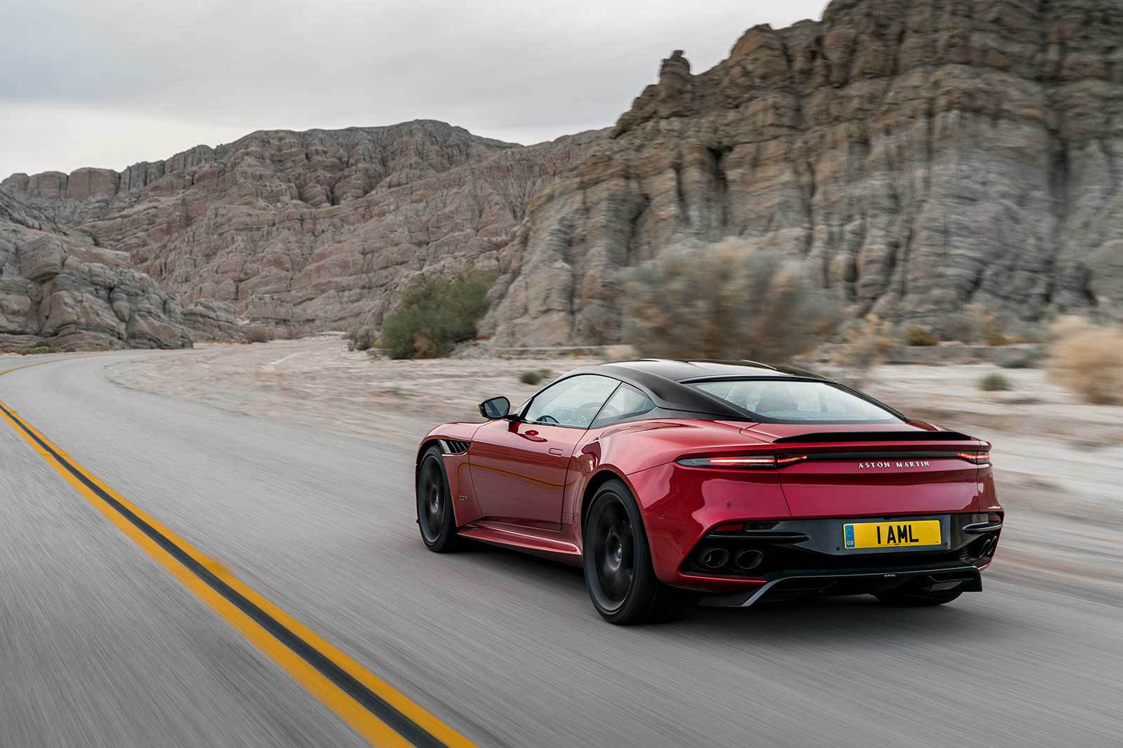 aston-martin-dbs-superleggera-leak-09 Aston Martin DBS Superleggera Arrives Suitably Early To The Party With Over 700HP