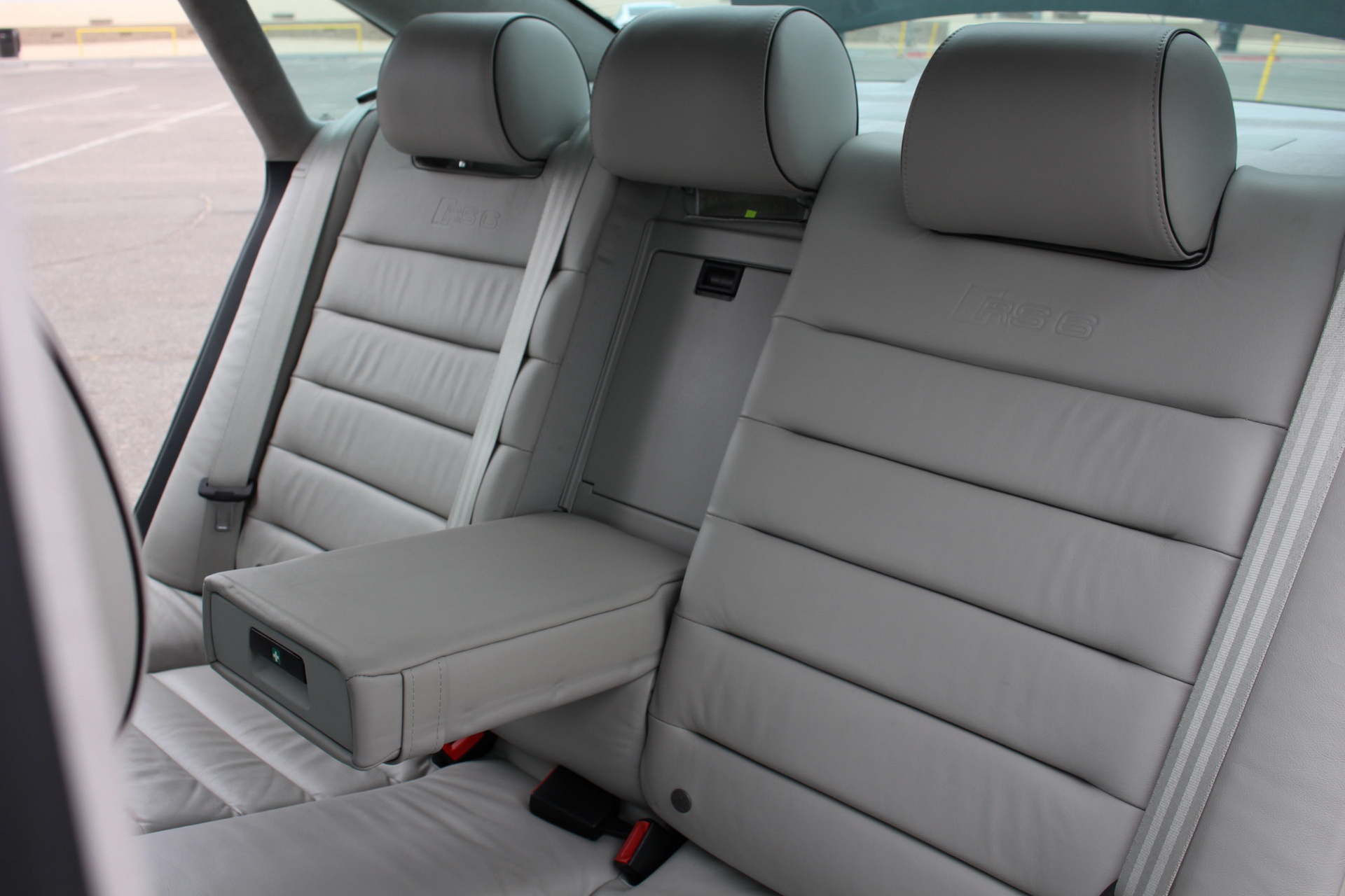 2003-audi-rs6-mtm-bat-15 MTM-Tuned 2003 Audi RS6 Sold For $36,000 At Online Auction