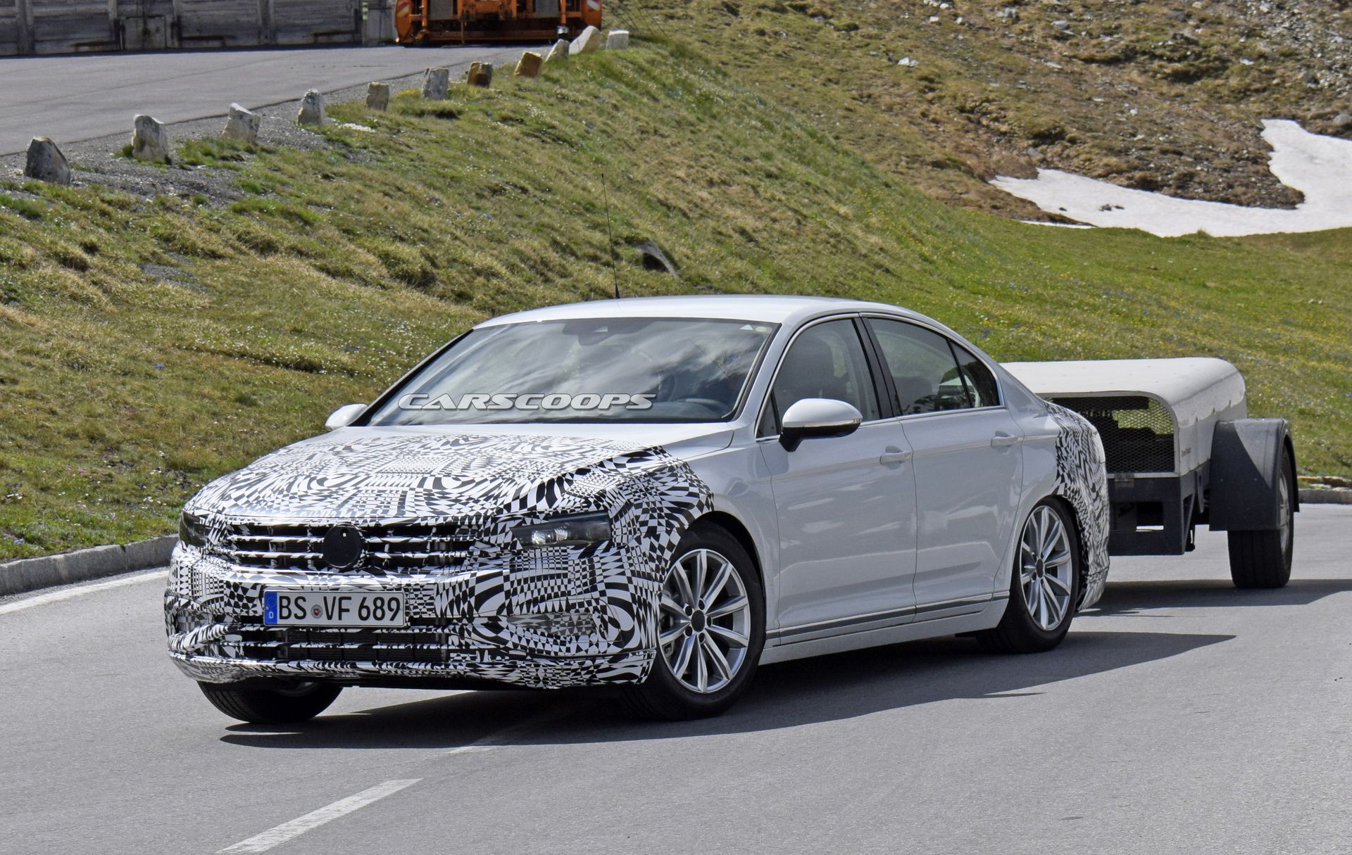 2019-vw-passat-facelift-spy-19 2019 VW Passat: Facelifted Euro Model Coming With Revised Styling, Updated Engines