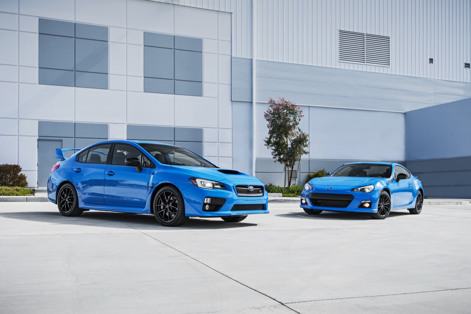 Subaru-HyperBlue-2 Subaru Wants 400 Certified Body Shops In The US By 2019