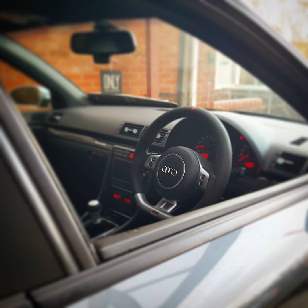 audi-rs4-b7-tuning-18 Who Needs Fireworks With This Fiery Audi RS4 In His Driveway?