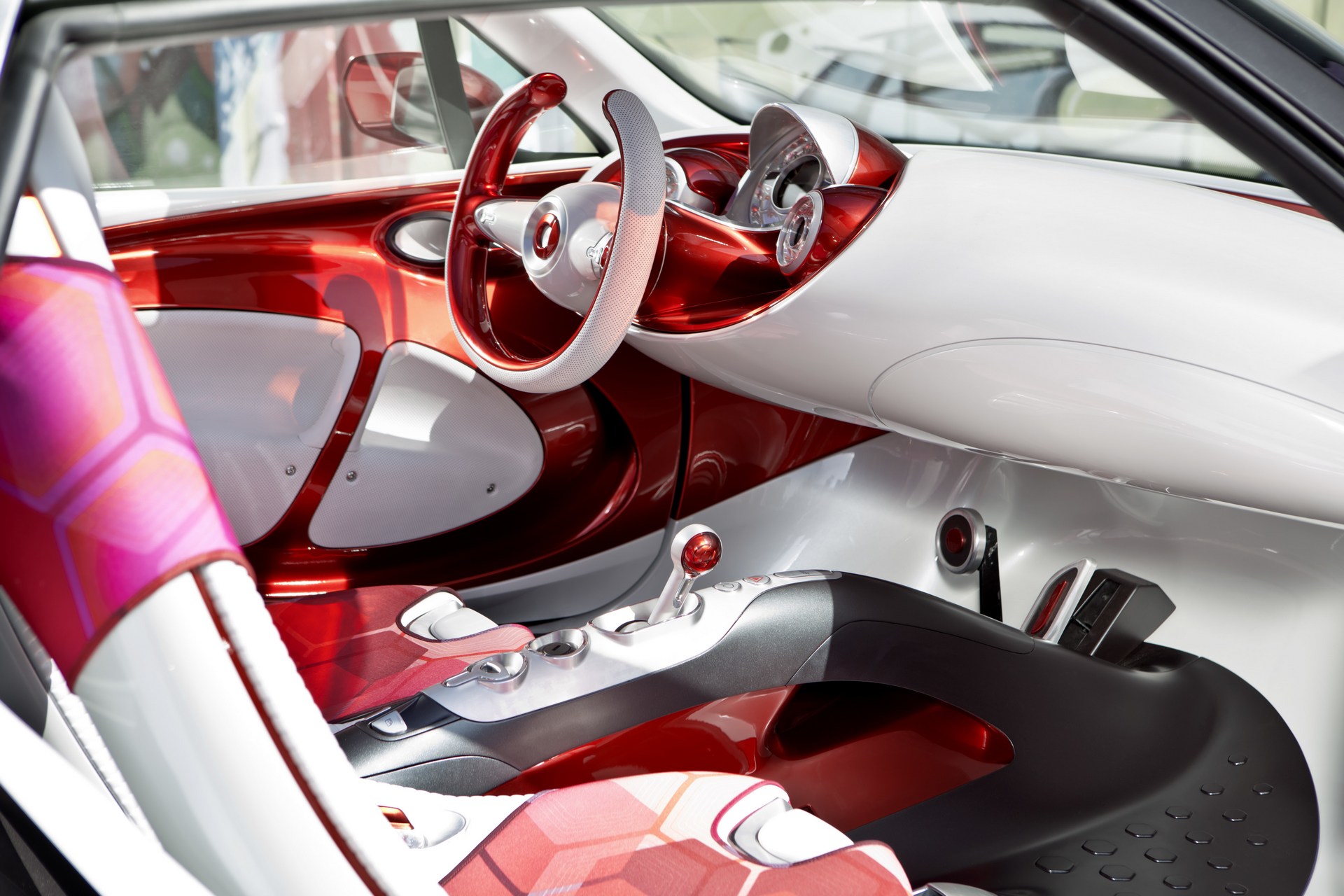 Smart-20th-Anniversary-46 Smart Celebrates 20 Years Of Production As EV Switch Causes Sales To Tumble