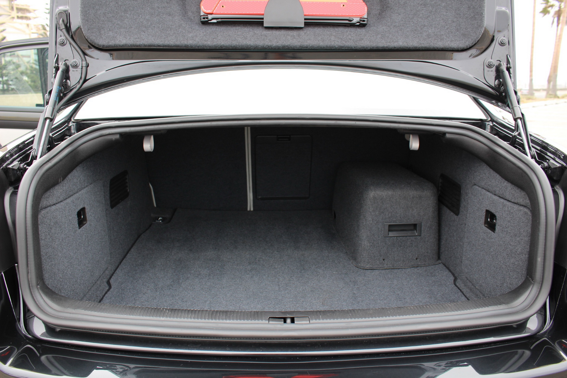 2003-audi-rs6-mtm-bat-25 MTM-Tuned 2003 Audi RS6 Sold For $36,000 At Online Auction