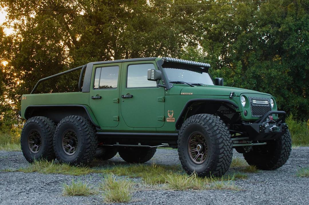 jeep-wrangler-6x6-bruiser-conversions-23 Bruiser Conversions 6×6 Is A Six-Wheel Jeep Wrangler With A 450HP LS3 V8