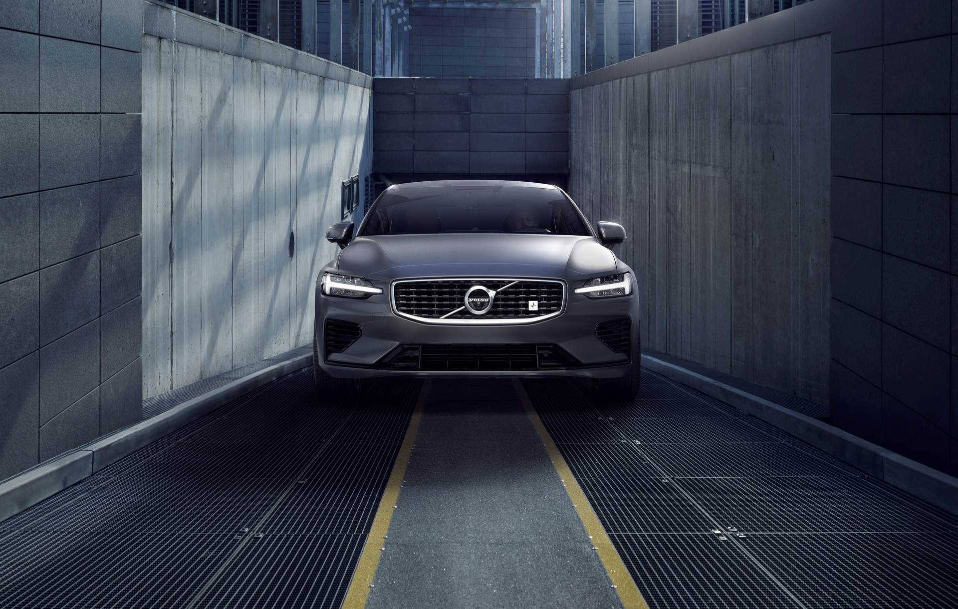 2019-volvo-s60-unveiled-86 New 2019 Volvo S60 Is A Sleek, American Made BMW 3-Series Fighter