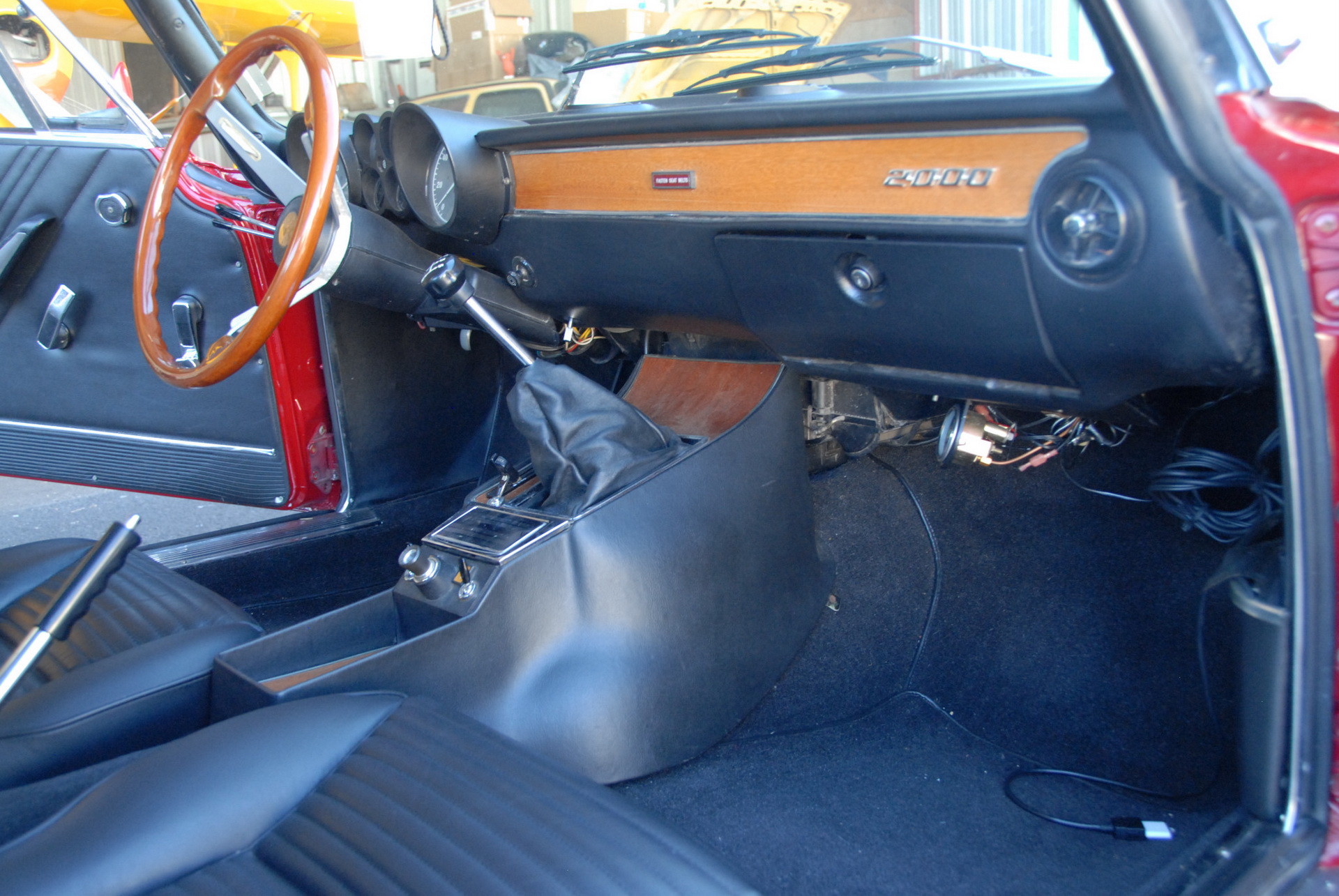 1974-alfa-romeo-gtv-bat-auction-32 Bid On This Alfa Romeo 2000 GT Veloce, Make Other Car Enthusiasts Jealous