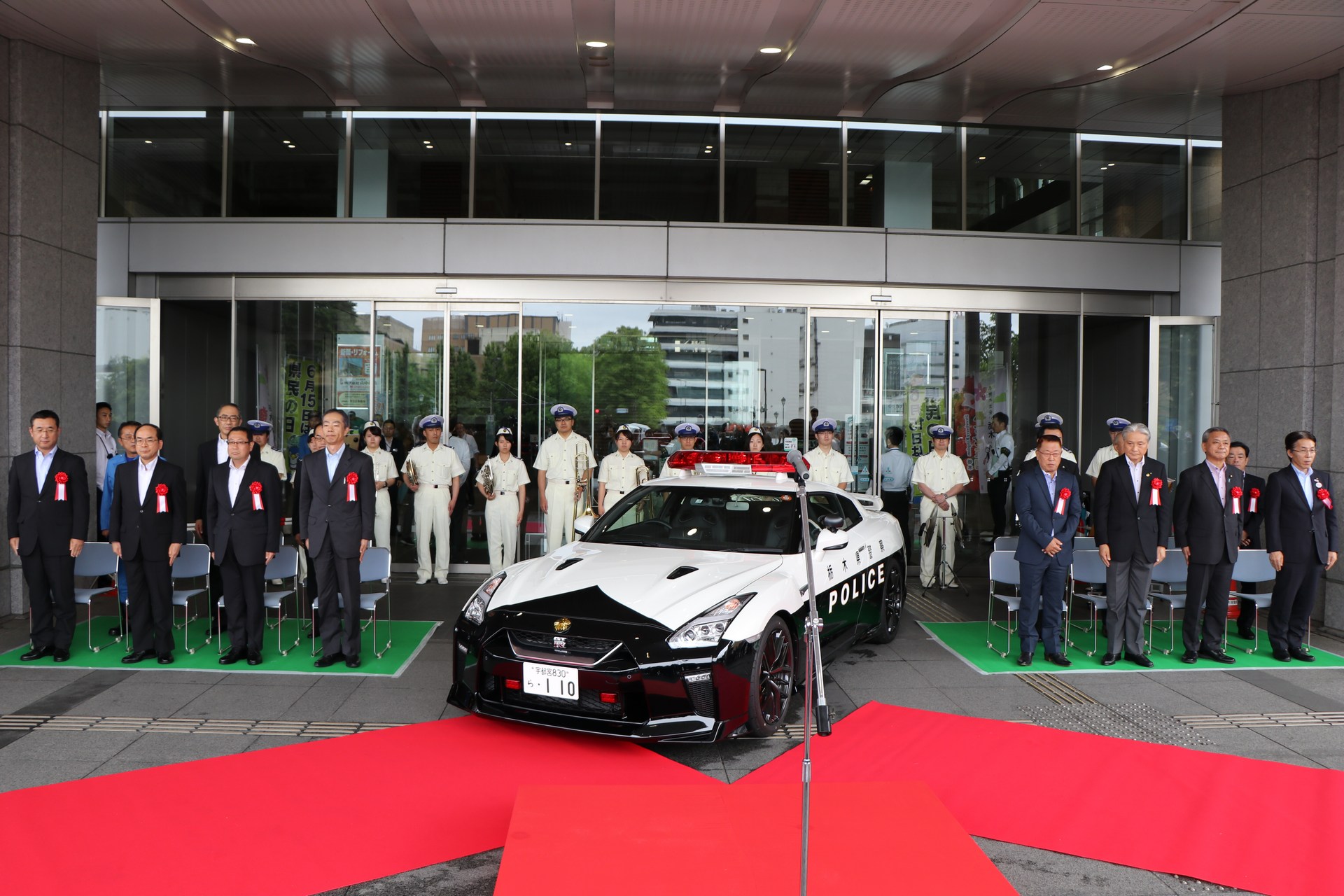 Nissan-GT-R-Police-Car-3 Nissan GT-R Police Car Enters Service In Japan