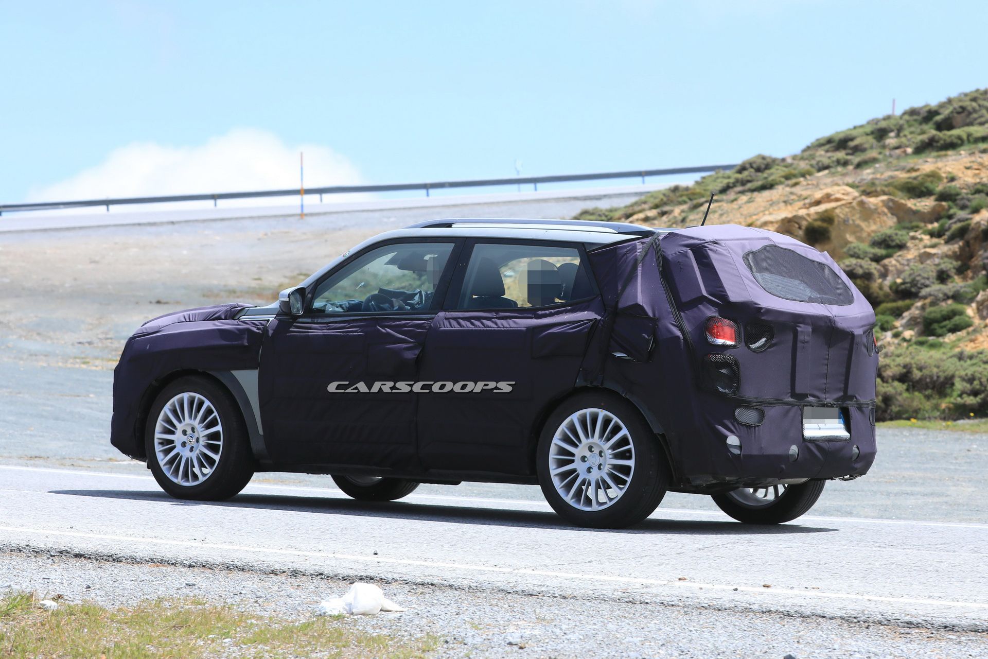 2019-ssangyong-korando-spy-9 All-New SsangYong Korando Will Usher In New Design Language