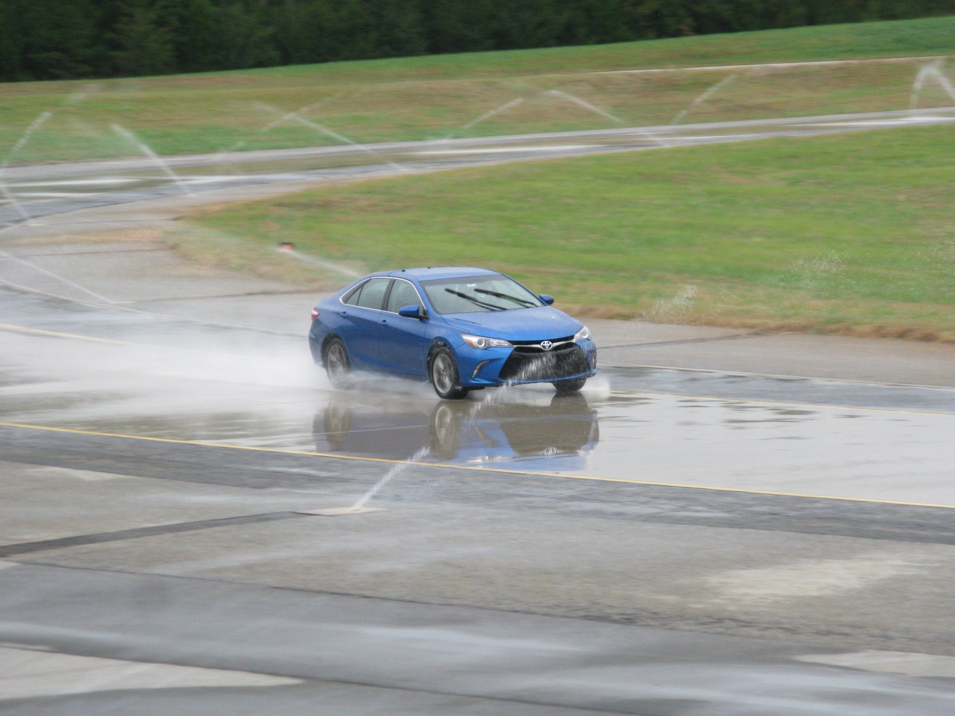 AAA-Tire-Study-5 AAA Study Suggests Pricey All-Season Tires Might Not Be Worth It