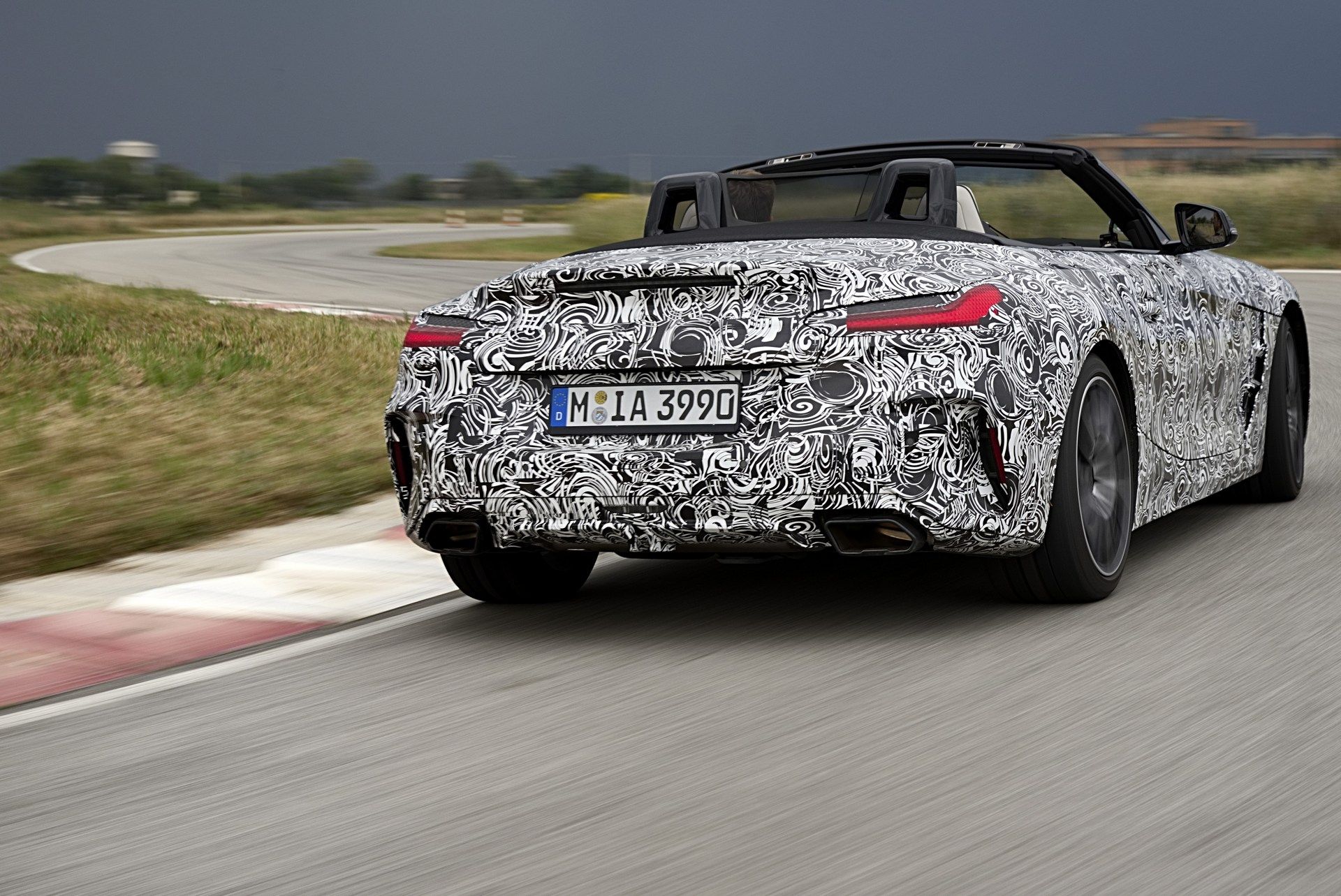 BMW-Z4-13 2019 BMW Z4 M40i Announced, Promises To Be A “Purebred Roadster”