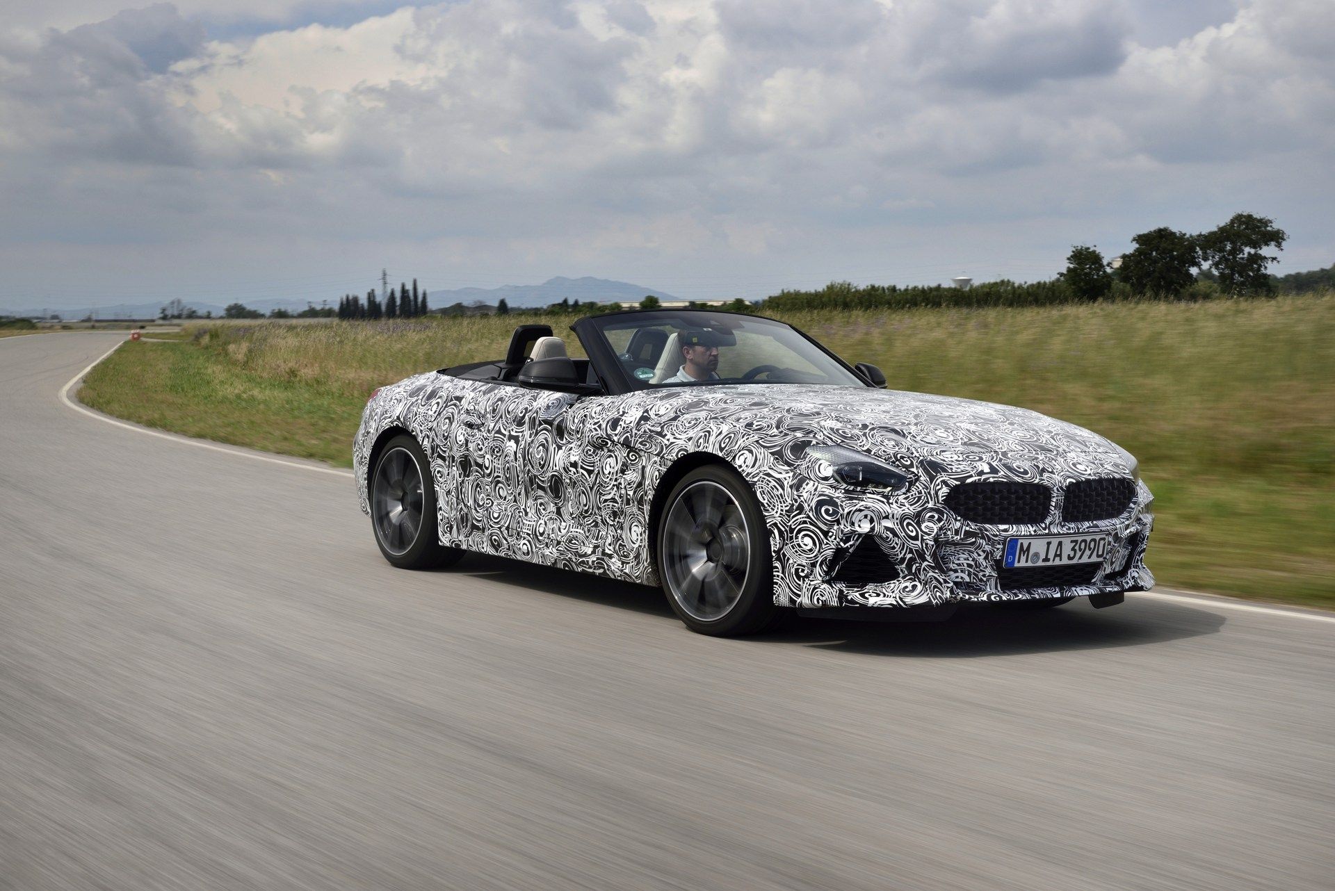 BMW-Z4-20 2019 BMW Z4 M40i Announced, Promises To Be A “Purebred Roadster”