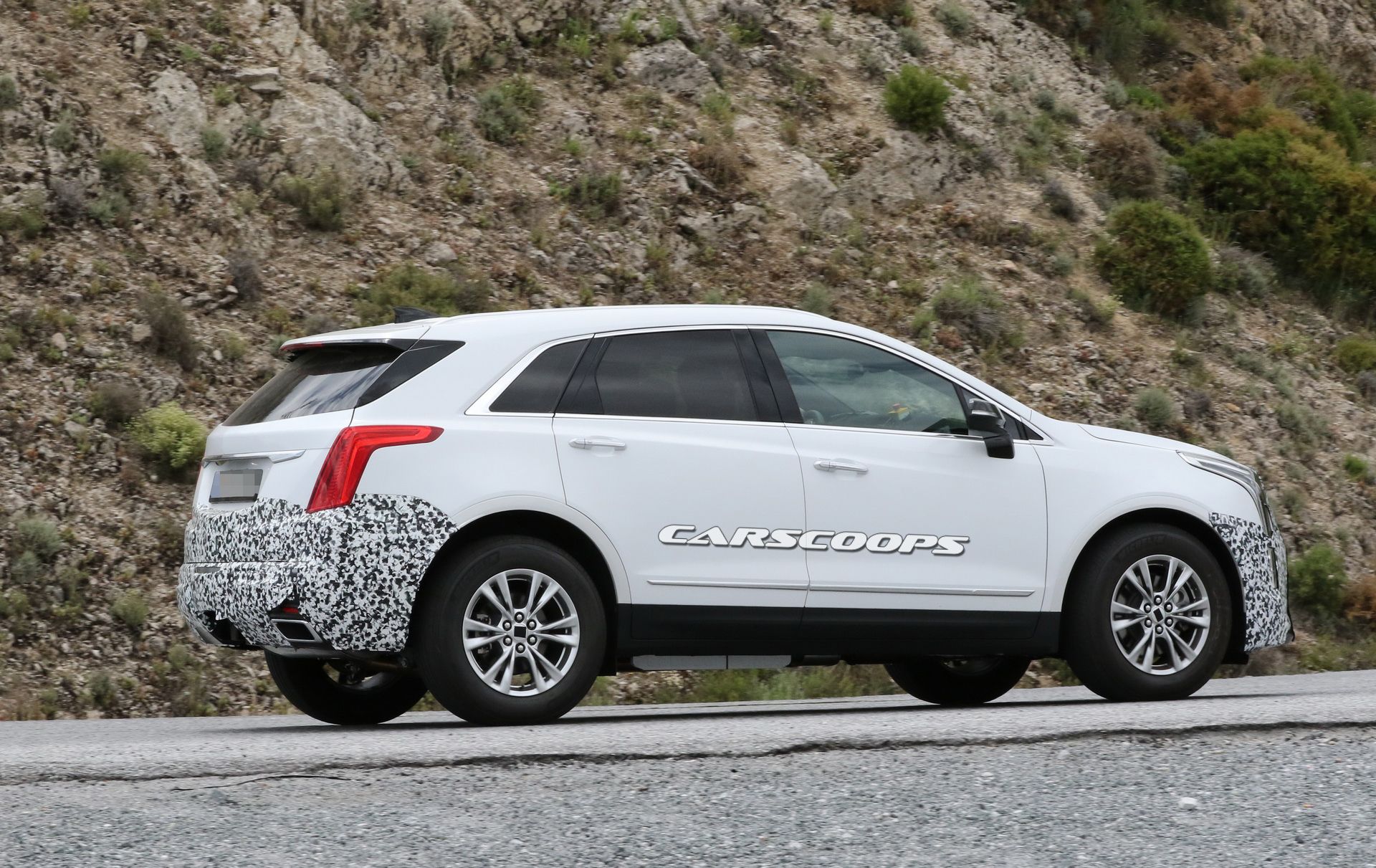 Cadillac-XT5-Facelift-08 2020 Cadillac XT5 Facelift To Gain Super Cruise And A 2.0-Liter Turbo