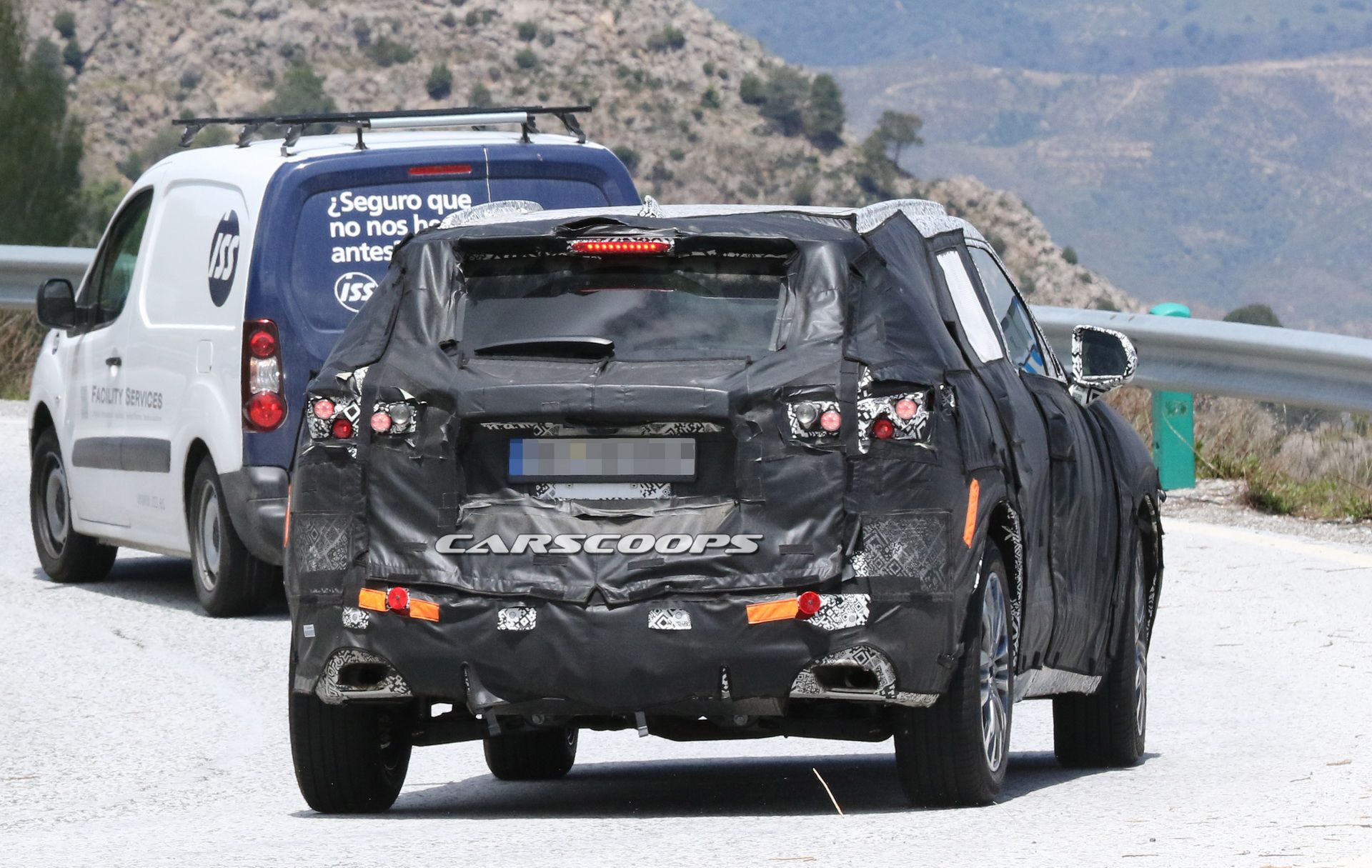 Chevrolet-Blazer-10 First Look At The 2020 Chevrolet Blazer Contains Lots Of Camouflage