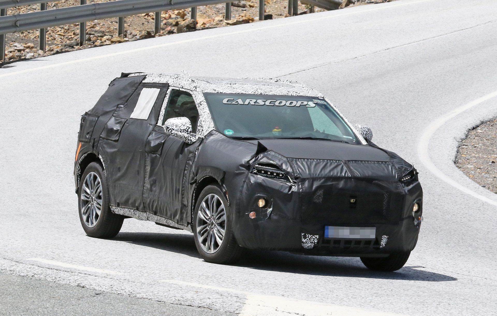 Chevrolet-Blazer-2 First Look At The 2020 Chevrolet Blazer Contains Lots Of Camouflage